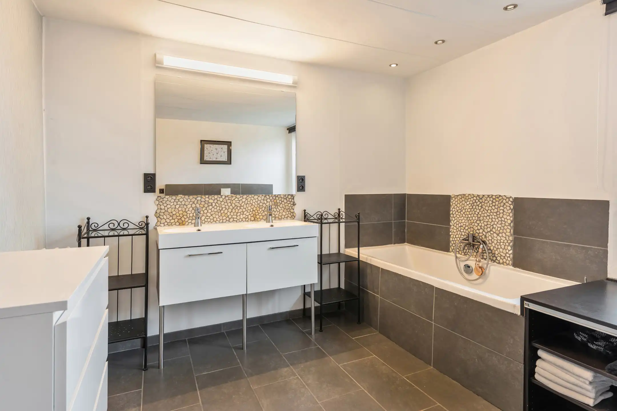 Charmant huis met thuisbatterij te Tongeren  foto 13