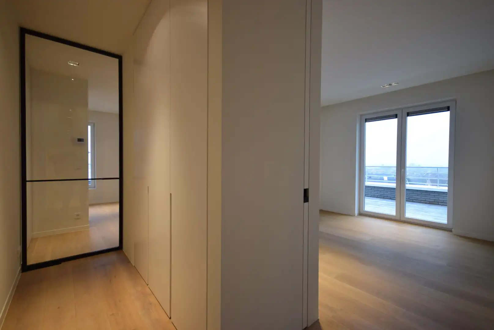 LUXE PENTHOUSE MET ADEMBENEMEND ZICHT OP STERREBOS. foto 9