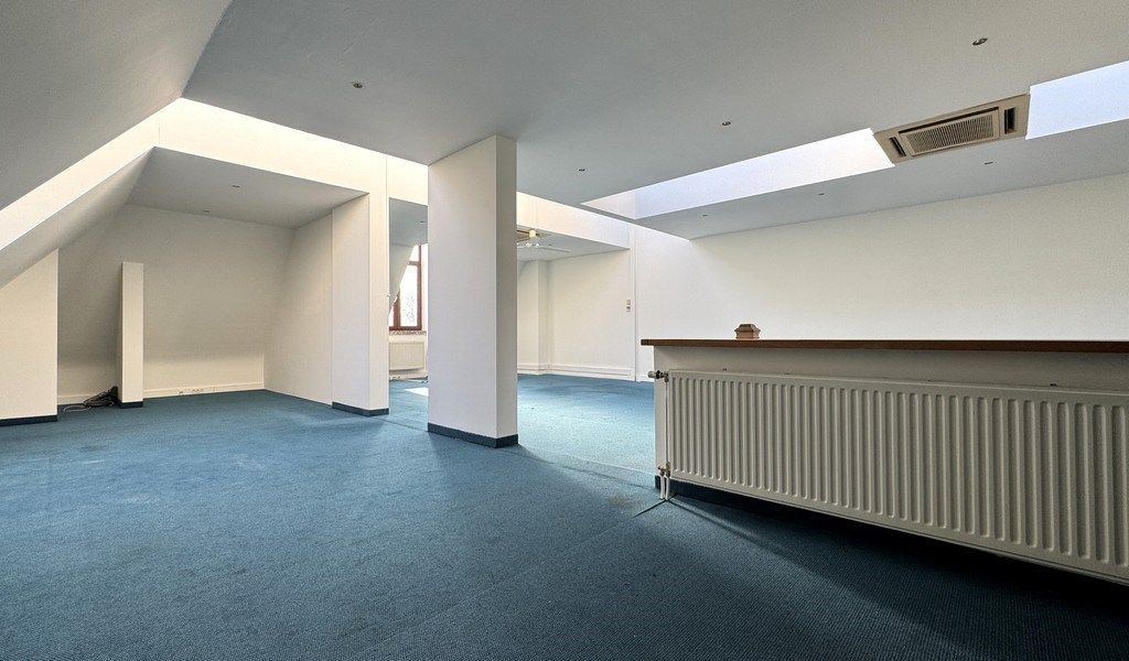 Kantoren te huur  in prachtig herenhuis te Antwerpen foto 12