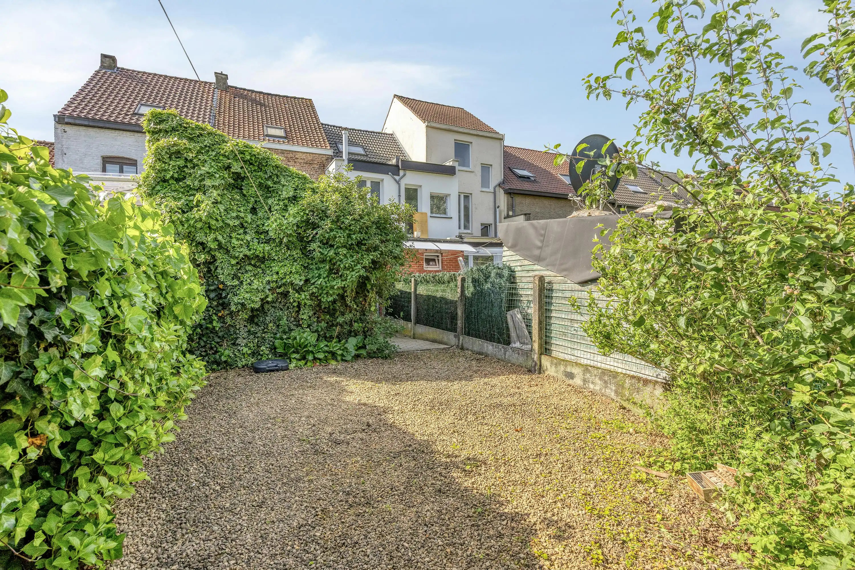 Charmante, instapklare woning met verrassend veel potentieel foto 26