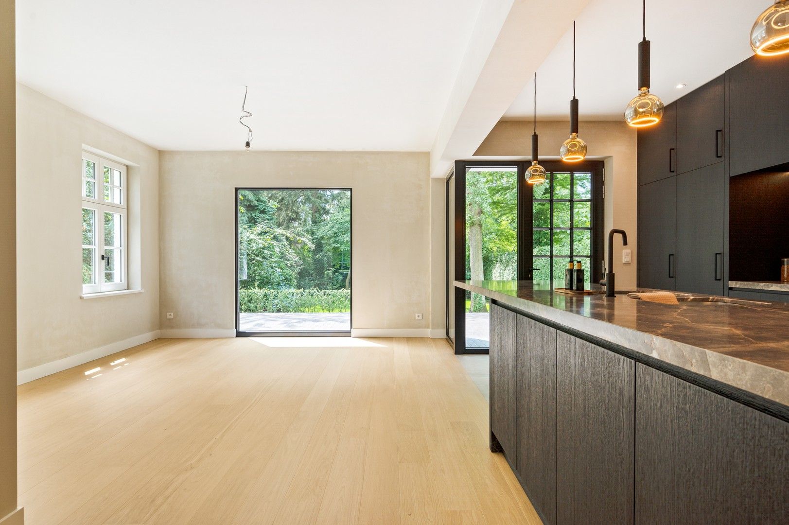 Knappe,volledig gerenoveerde villa (EPC 26) met zonnige tuin foto 3