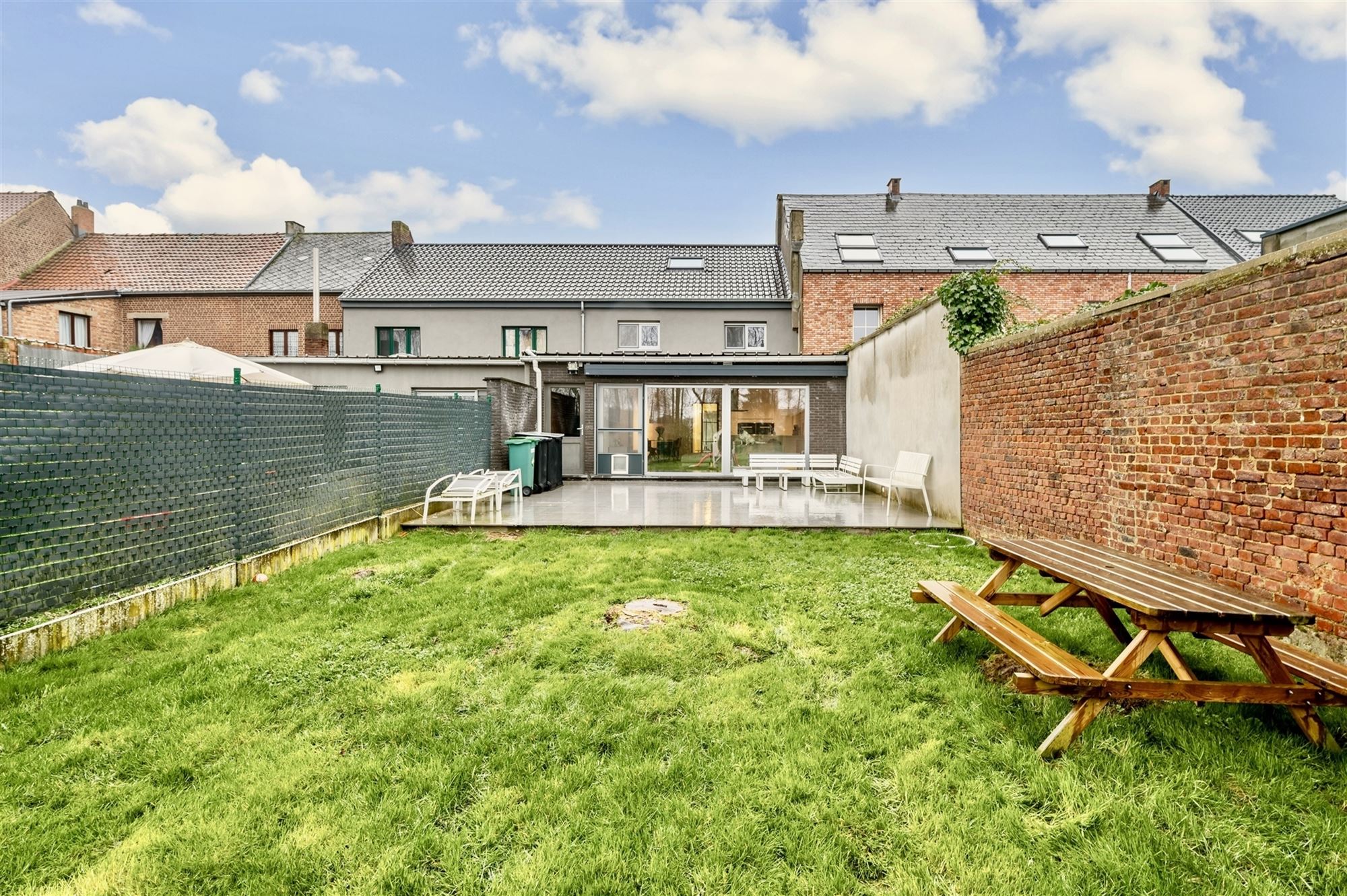 Prachtige instapklare woning met 3 slpks, garage en tuin foto 28