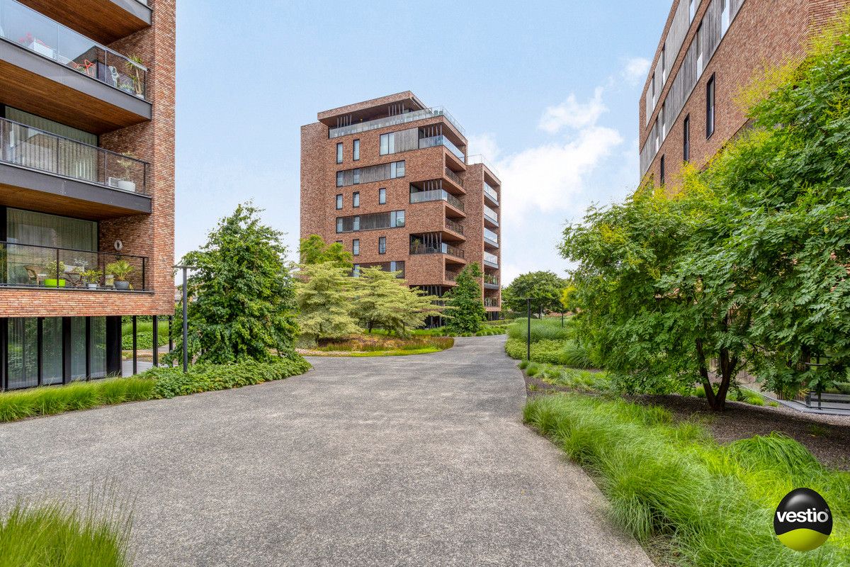 LUXUEUS APPARTEMENT VAN 147M² MET 2 SLK EN RUIM TERRAS IN CENTRUM. foto 38