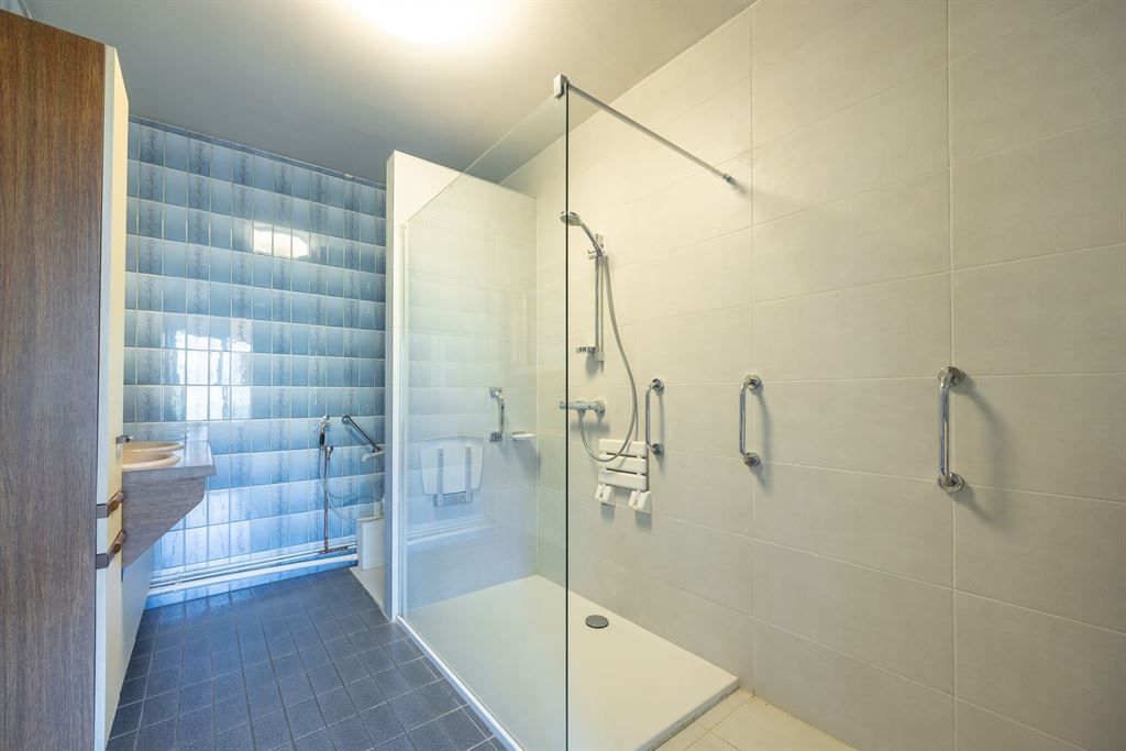 Ruime, karaktervolle bel-etage met grote tuin foto 22