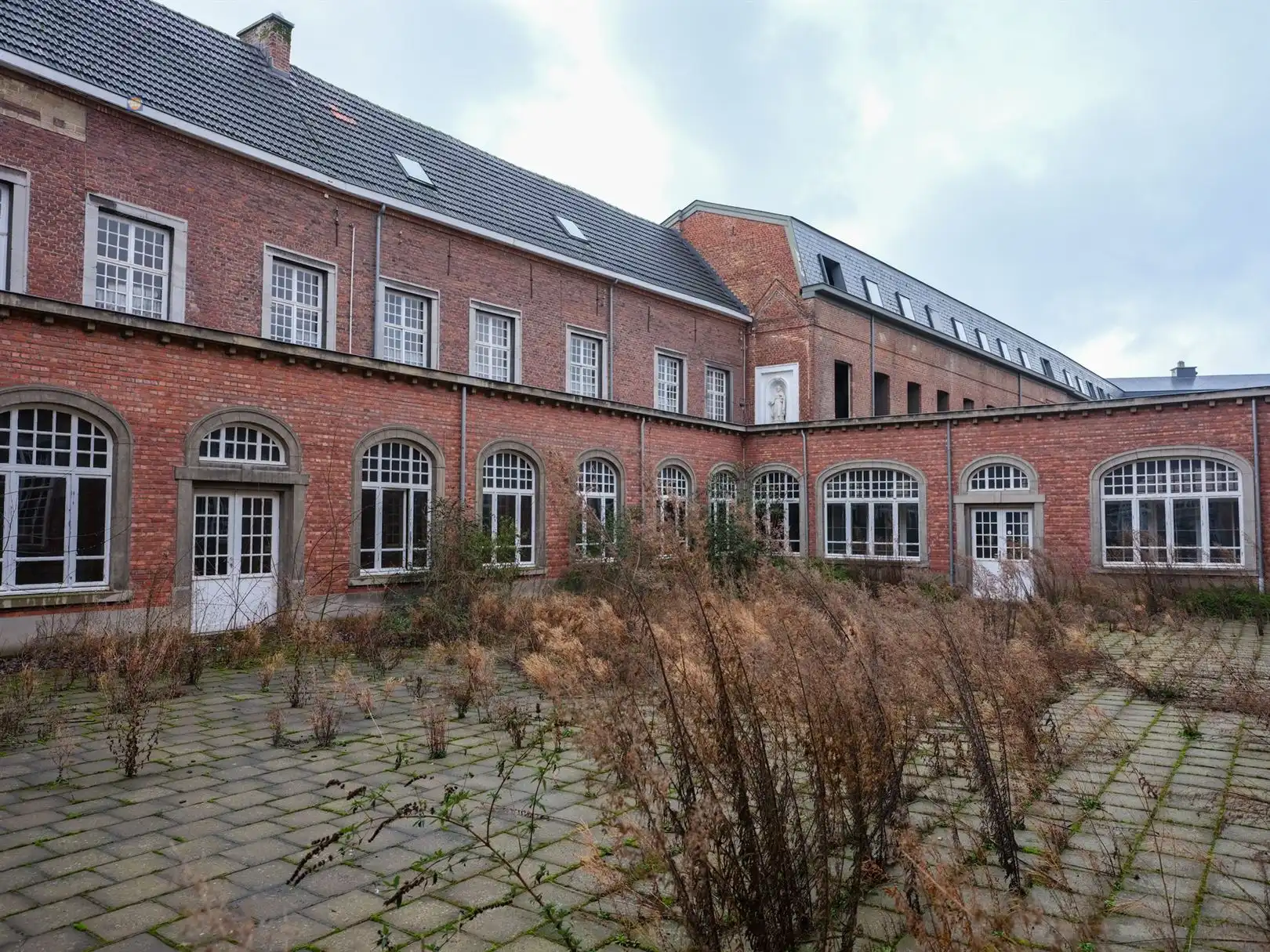 Uniek historisch klooster met uitzonderlijk ontwikkelingspotentieel in centrum Sint-Truiden foto 7