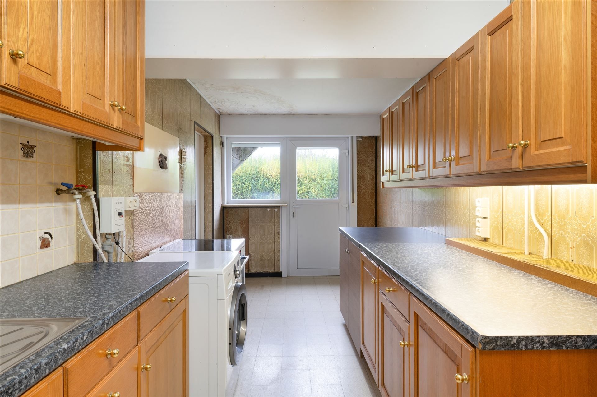 Karaktervolle woning met tal van mogelijkheden te Oudenaarde foto 5