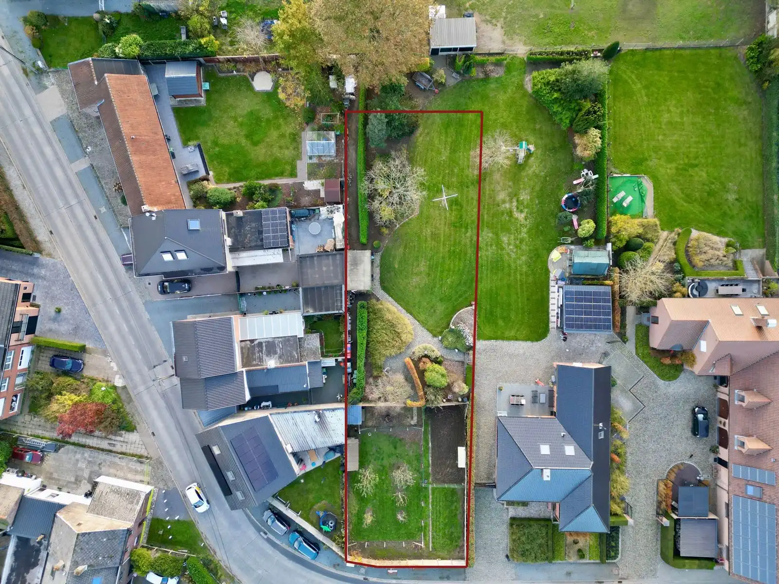 Prachtig gelegen bouwgrond voor OB, te Baardegem! foto {{pictureIndex}}