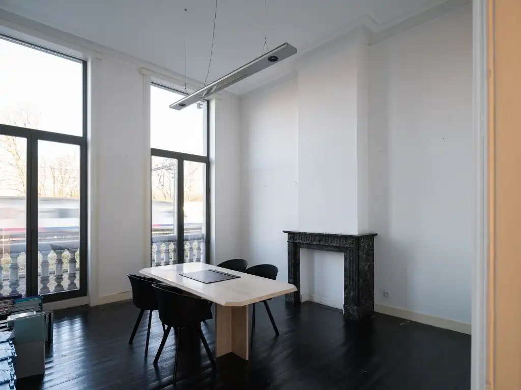 Neoclassicistisch herenhuis (438 m²) met een zuidwest gerichte tuin foto 12