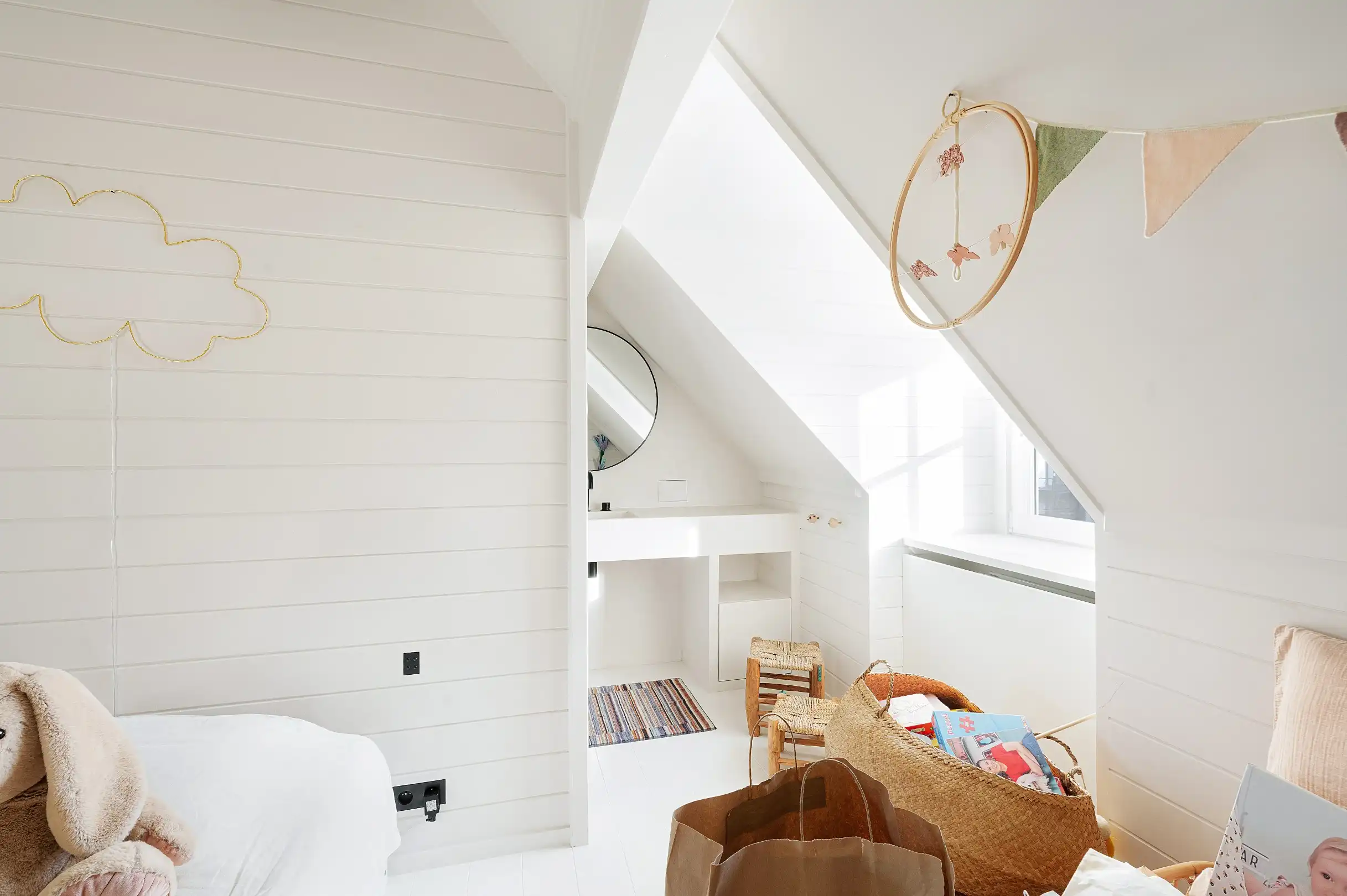 Luxueus afwerkte koppelvilla op wandelafstand van het Albertplein en de Lippenslaan foto 22