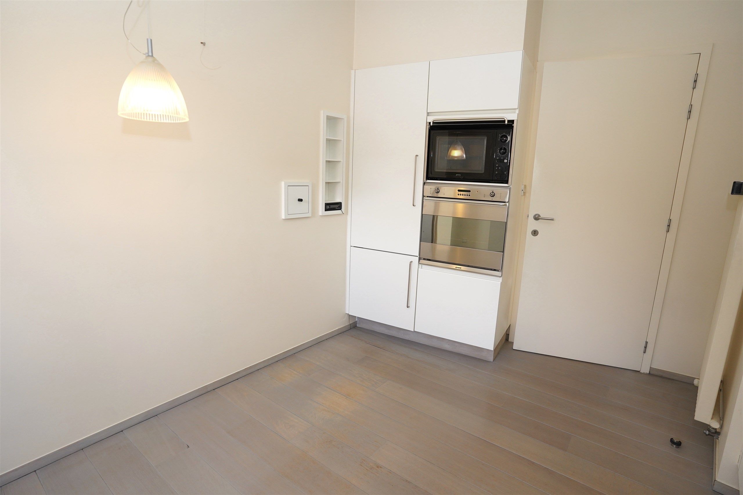 Luxeappartement met 2 slpks, 2 badk, dressing & staanplaats foto 10
