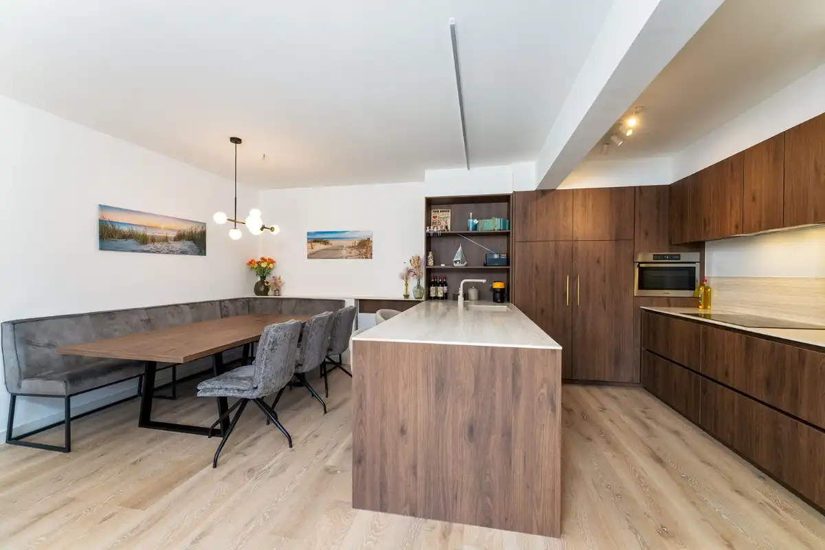 Prachtig vernieuwd appartement met EPC B foto {{pictureIndex}}