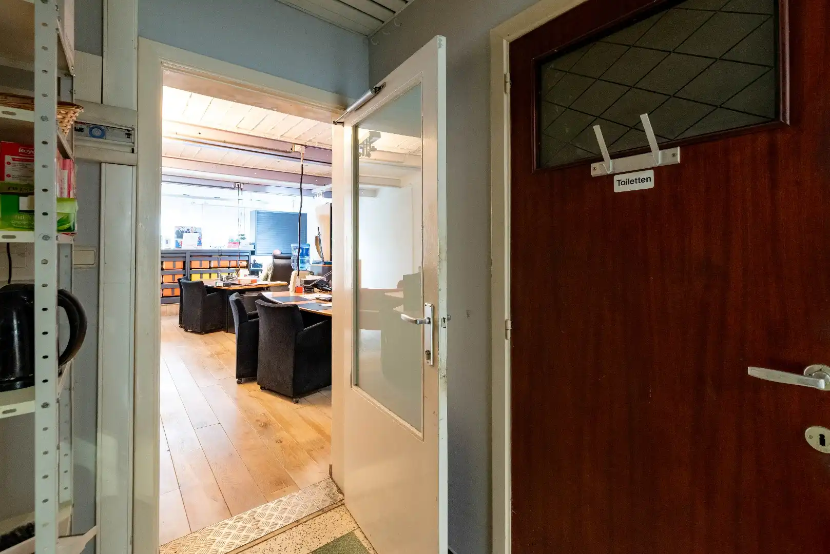 Oosterveldlaan 25 - Te renoveren kantoor/handelspand te Wilrijk foto 6