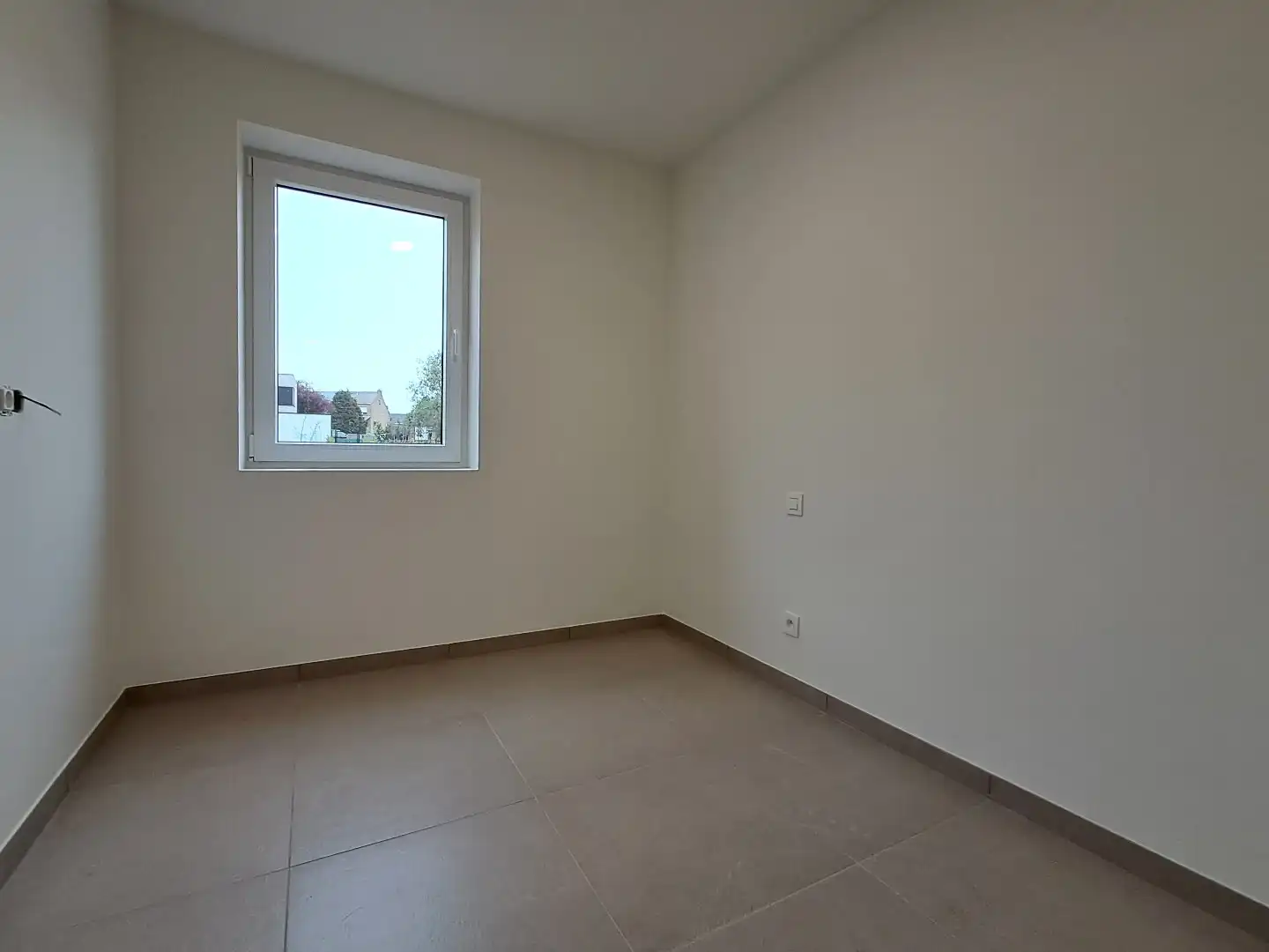 Gelijkvloers appartement met tuin te Sijsele! foto 12