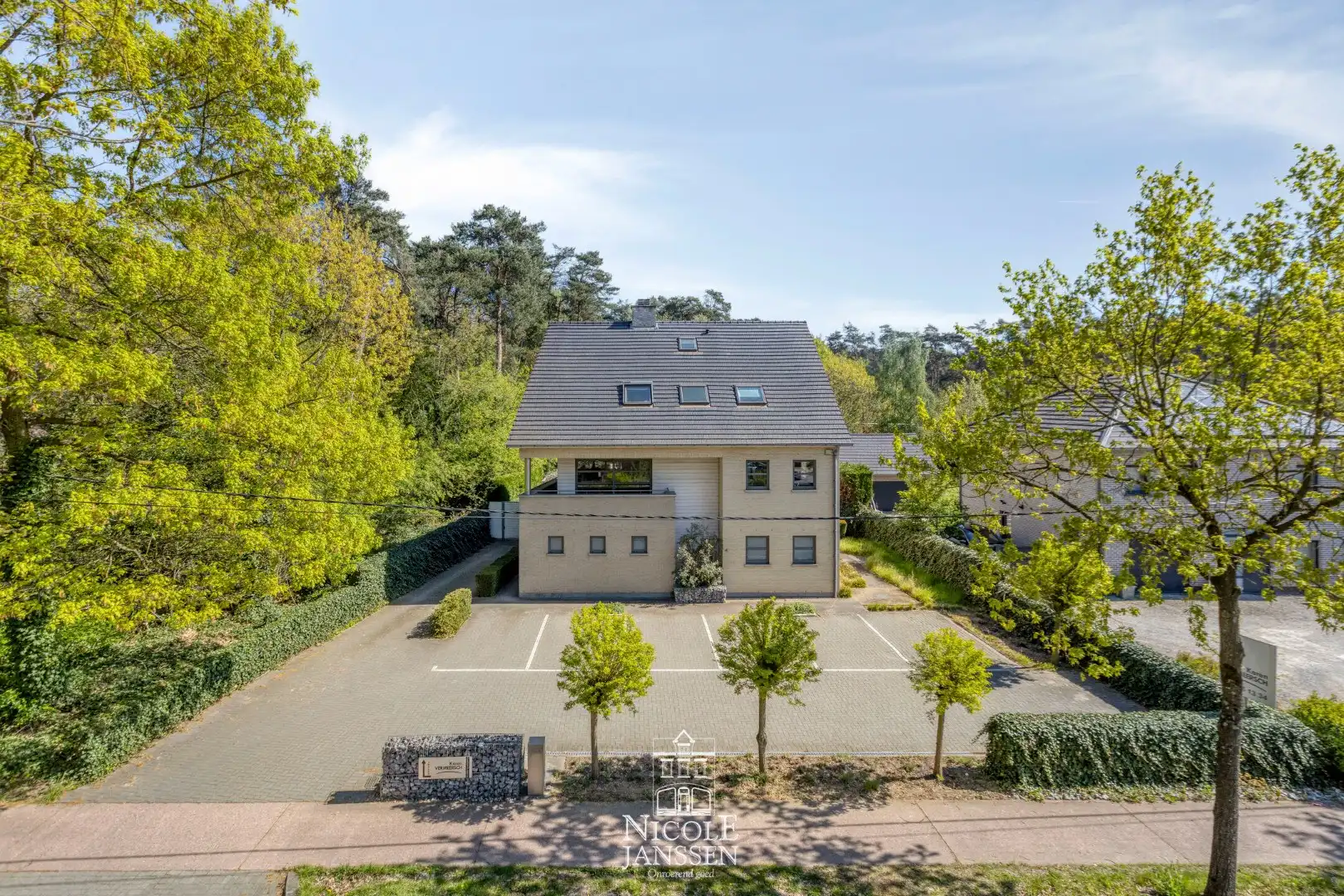 Exclusieve veelzijdige woning foto 2