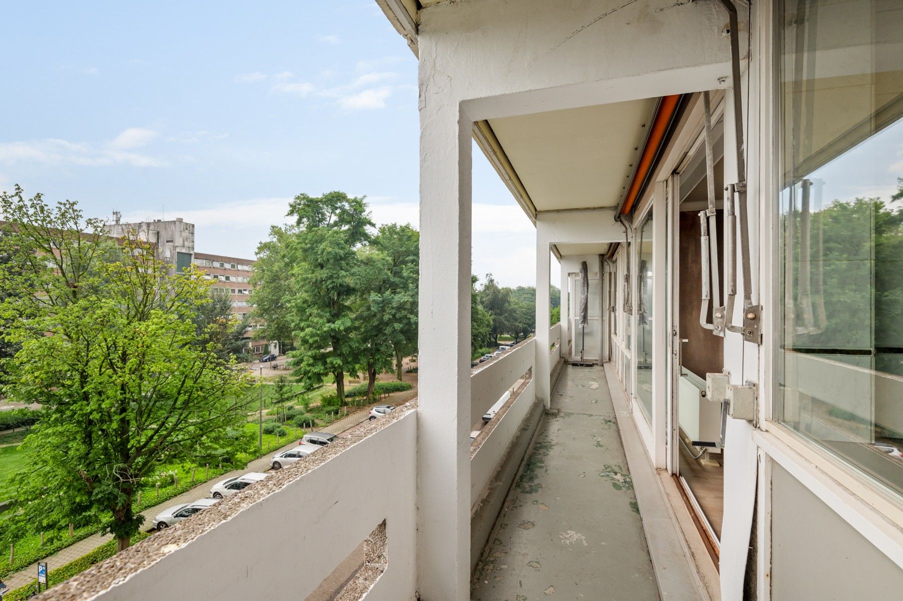 Ruim appartement van 79m² met 2 slaapkamers, terras en kelder foto 7