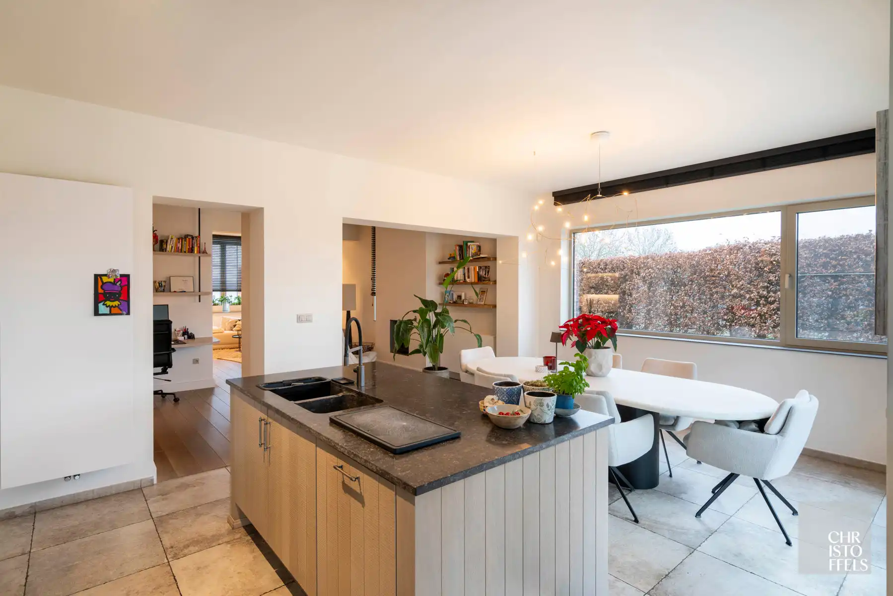 Statig gerenoveerd herenhuis met landelijke charme en hedendaags wooncomfort foto 18