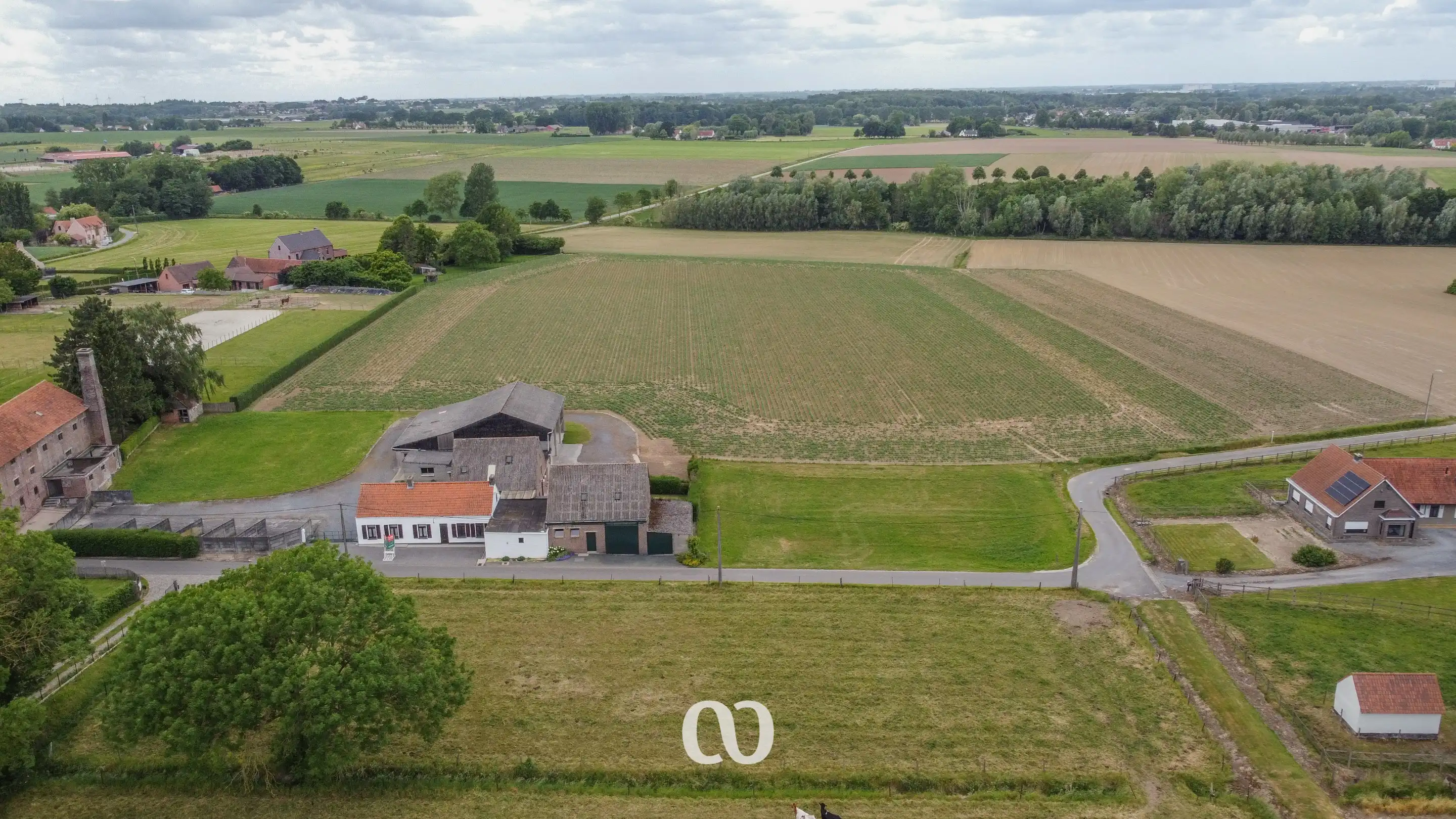 Hoofdfoto van de publicatie: Prachtig gelegen hoeve met gronden op meer dan 3,5 ha