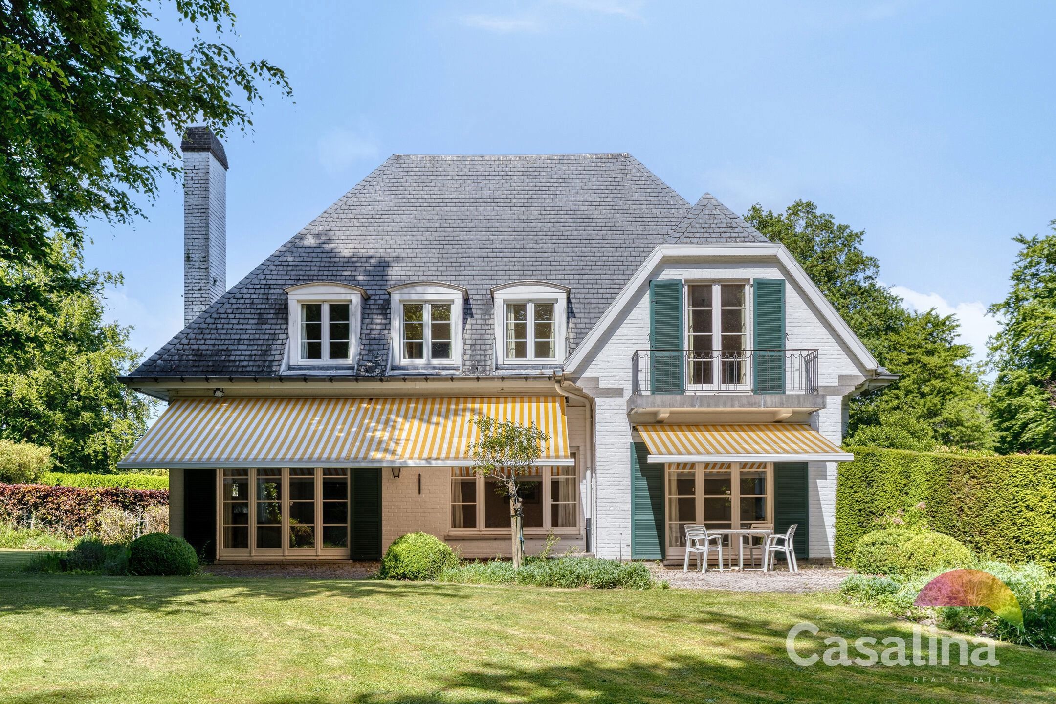 Te renoveren villa + bouwperceel in Kraainem foto 23