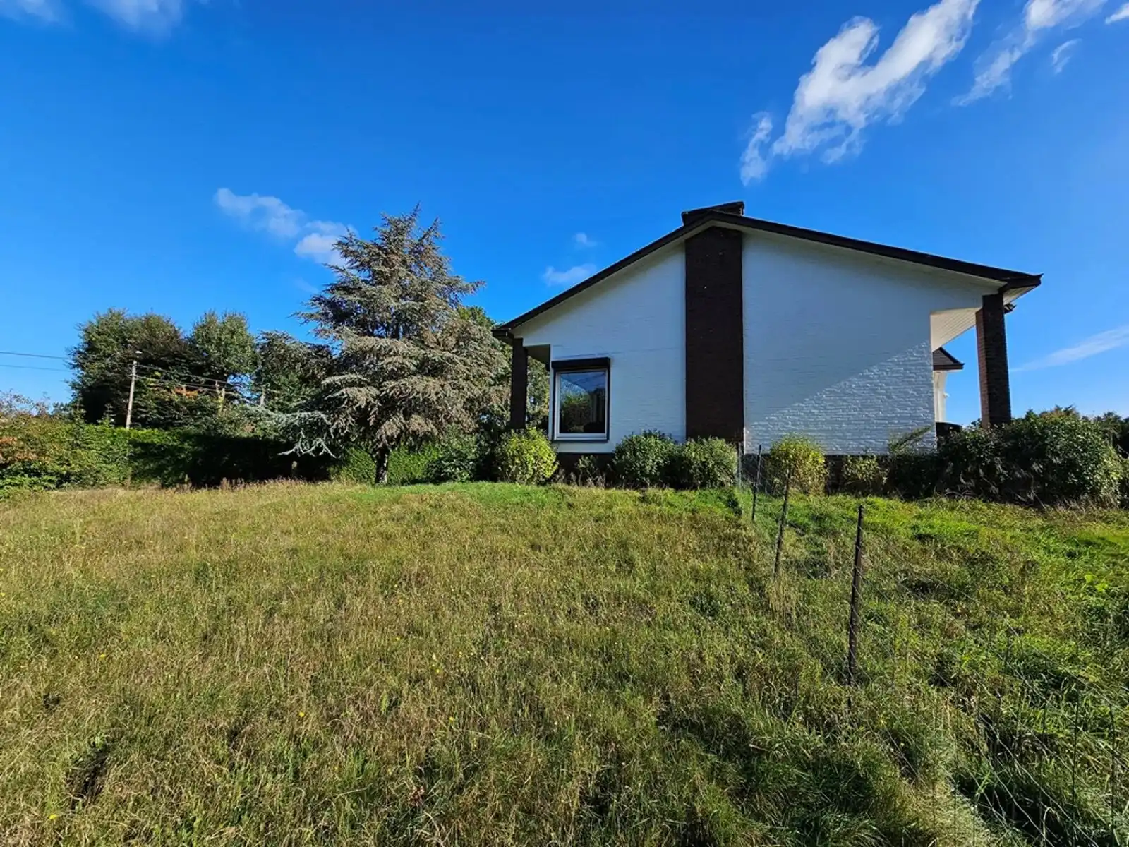 Bolderberg: Te renoveren woning op een ruim perceel. foto 5