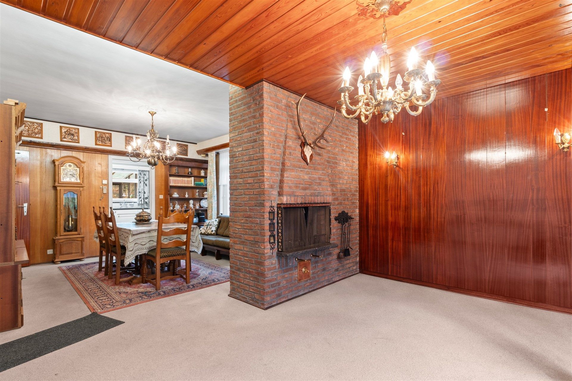 Open bebouwing in groene omgeving foto 5