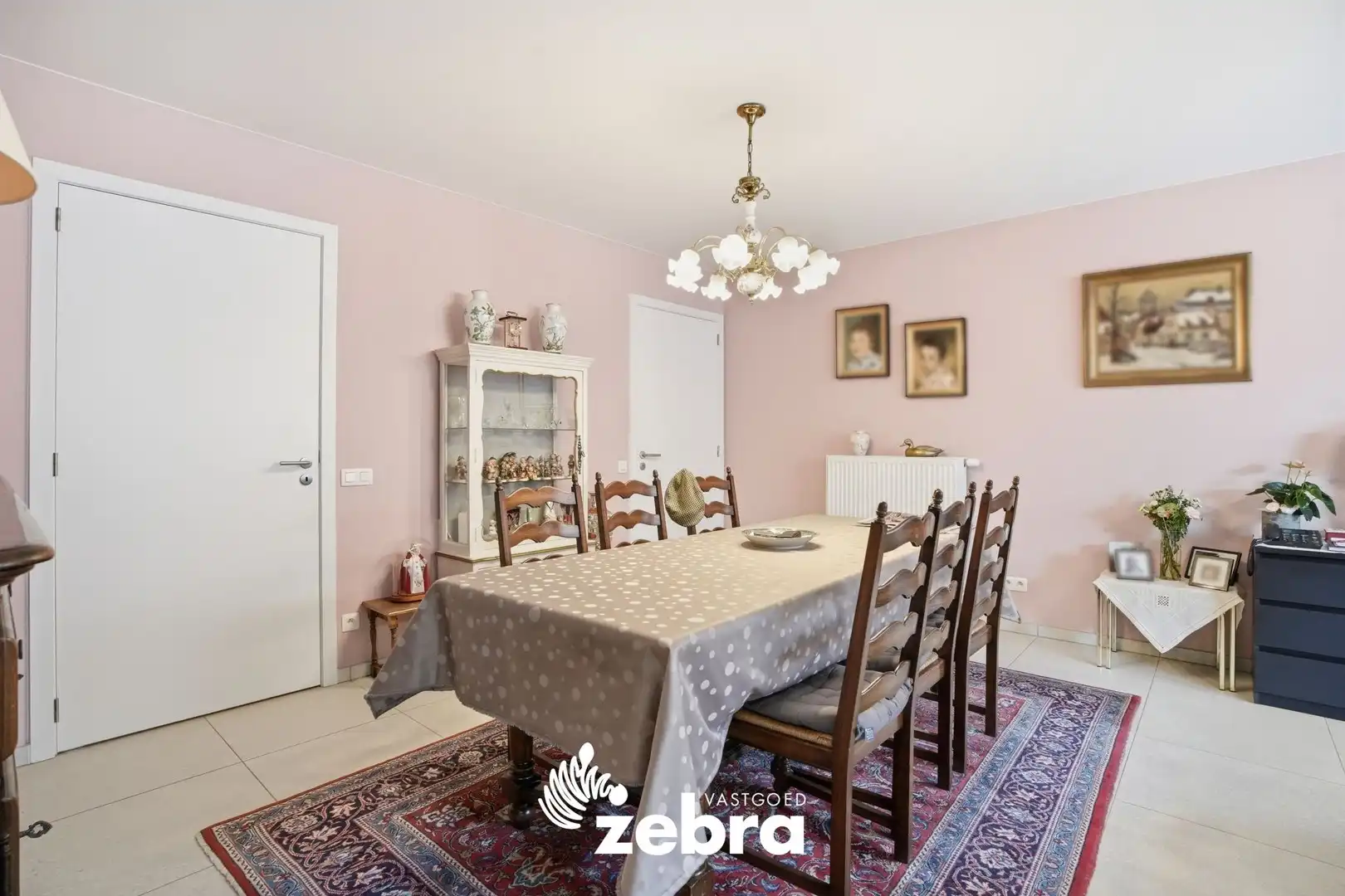 Instapklaar appartement met 2 slaapkamers en terrassen op topligging in Tielt! foto 6