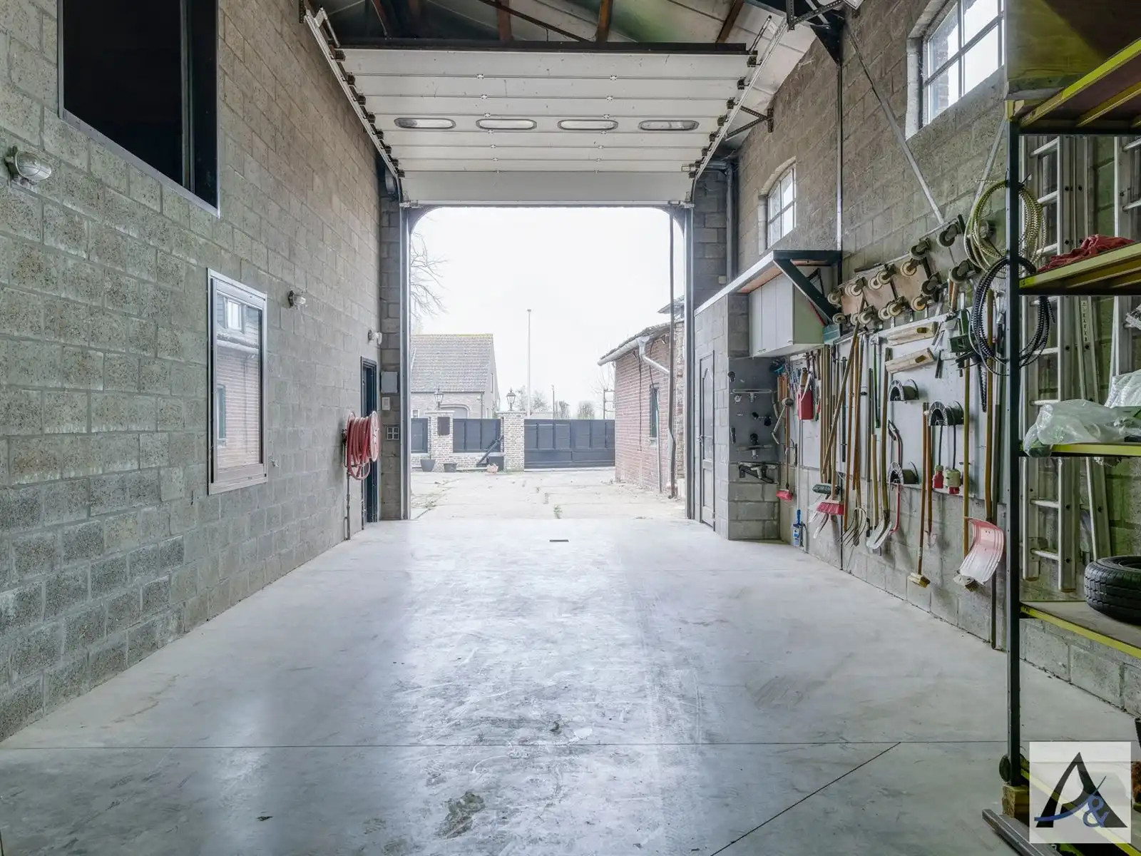 Bijzondere eigendom met woon- en werkmogelijkheden in het pittoreske Kessenich foto 11