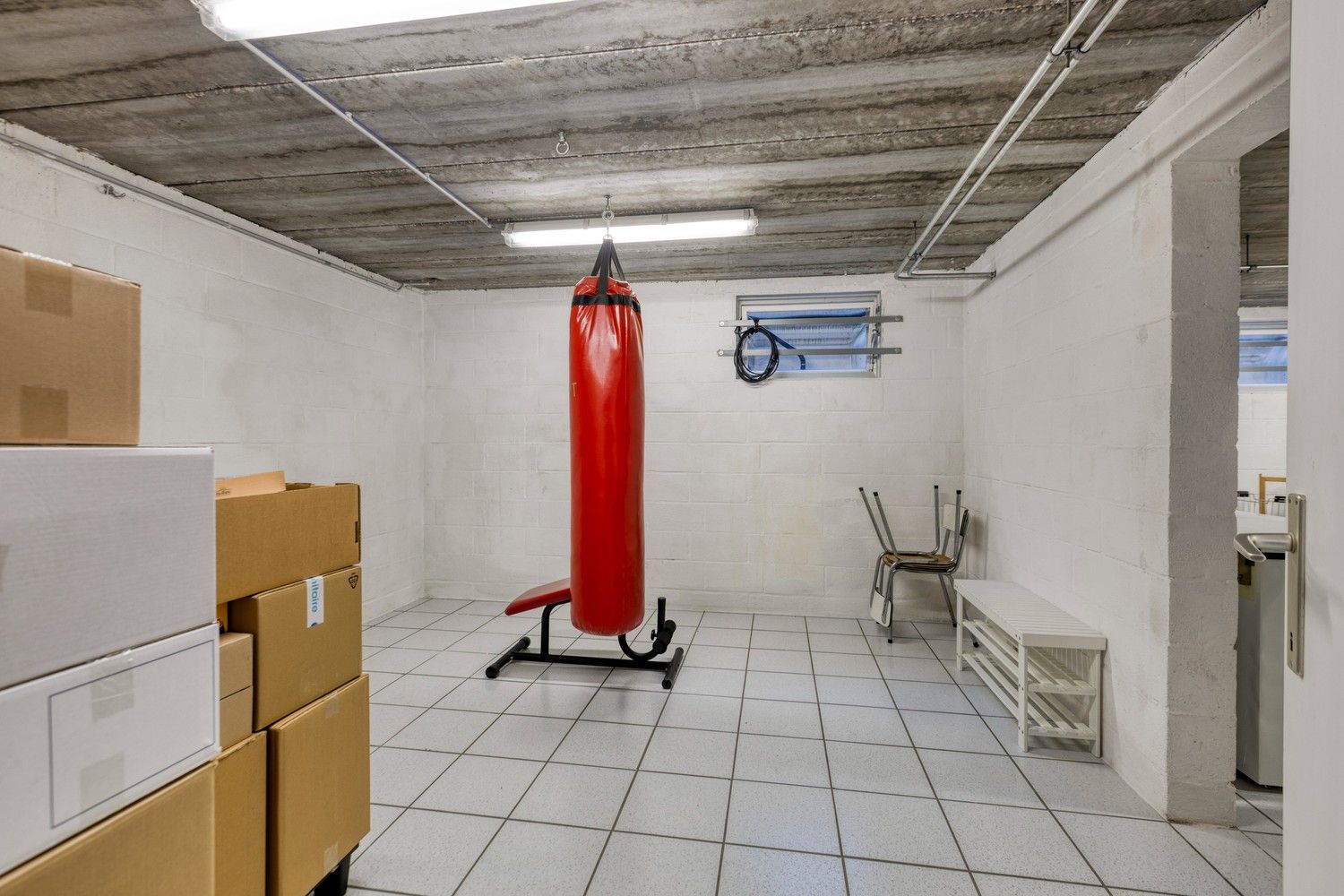 Instapklare woning in een bosrijke, rustige buurt te Maasmechelen! foto 36
