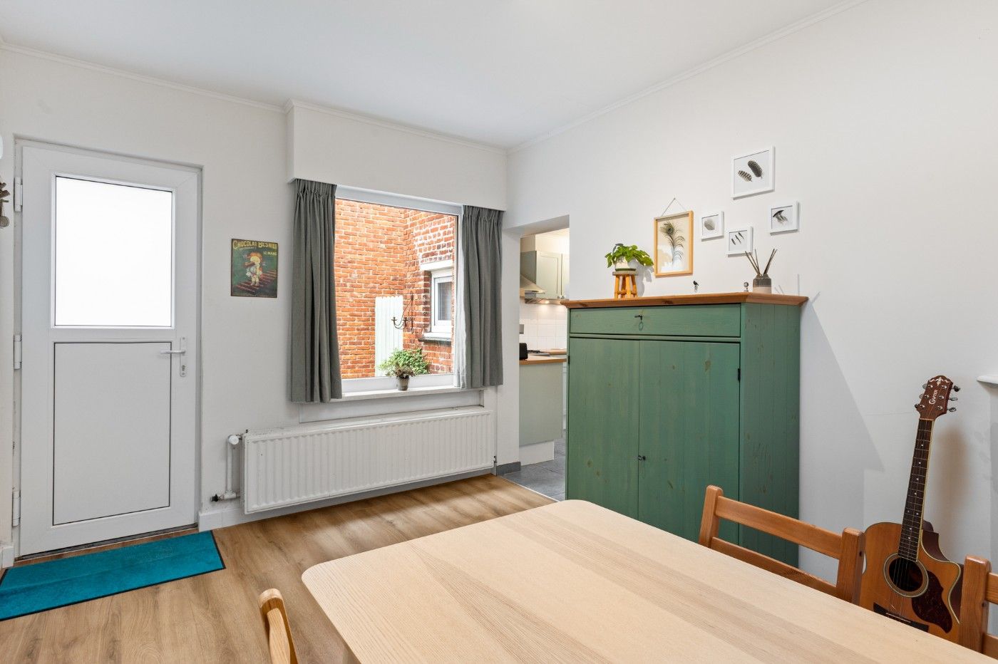 Super charmante, halfopen starterswoning met 2 slpk. en toffe tuin foto 8