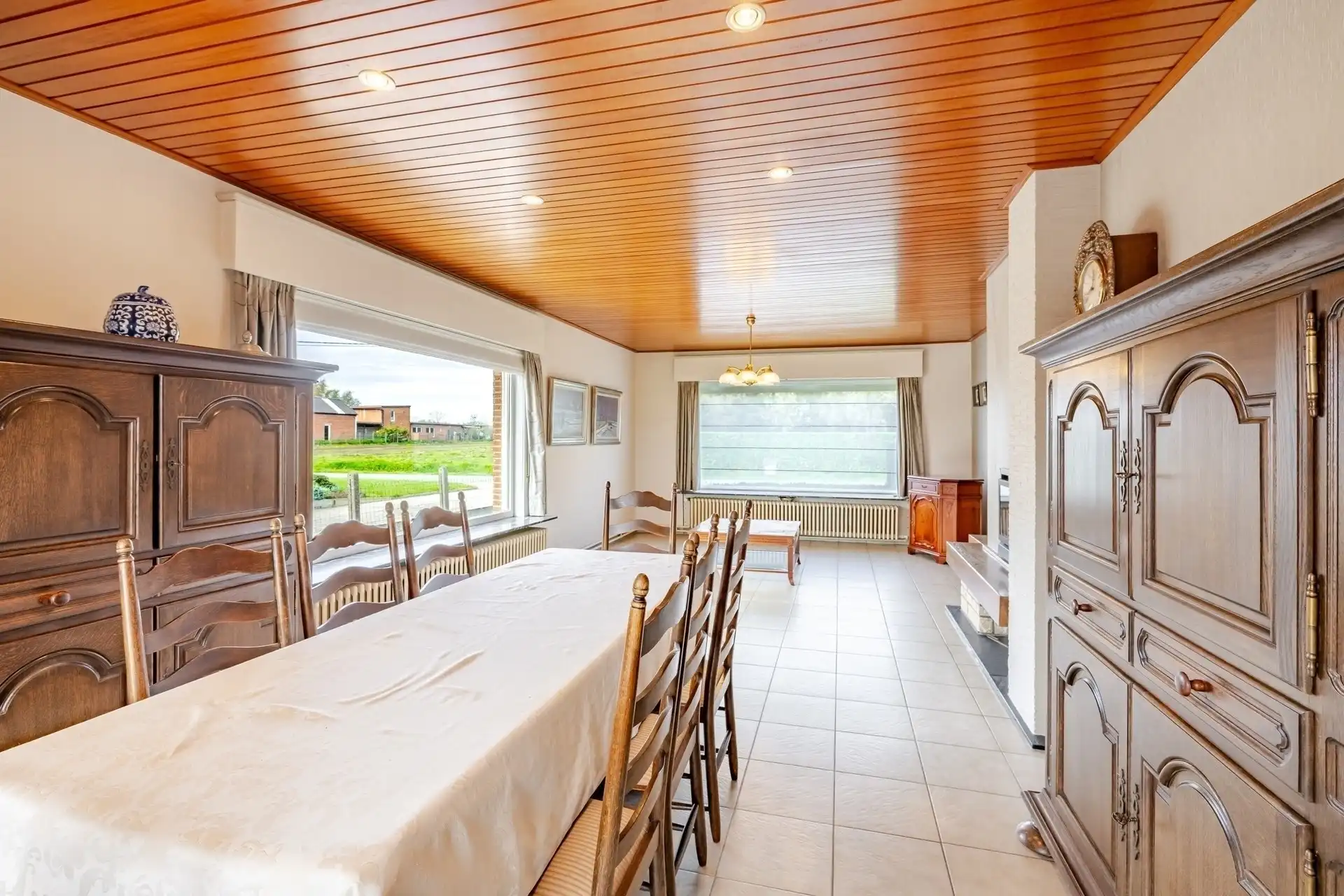 Charmante bungalow met landelijk uitzicht in Schellebelle foto 8