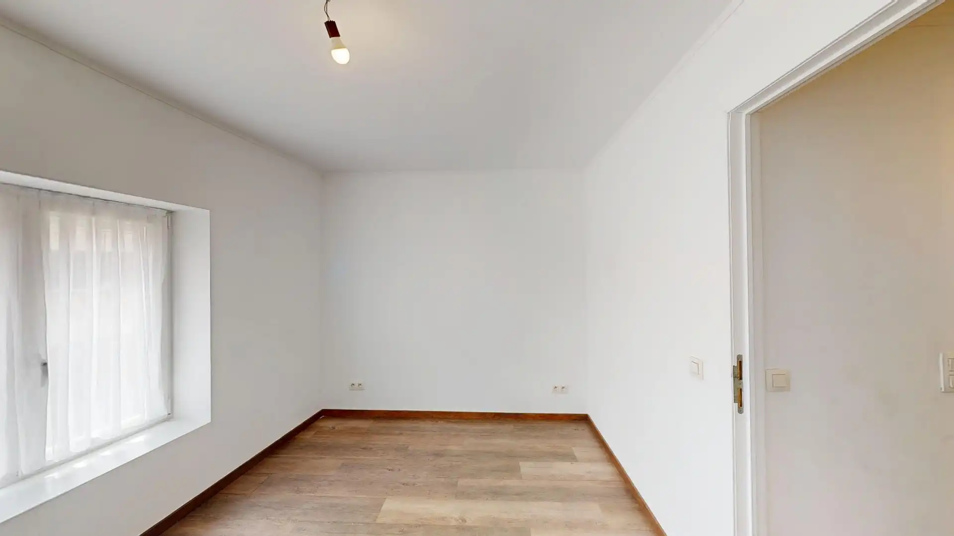 Huis te koop foto 18
