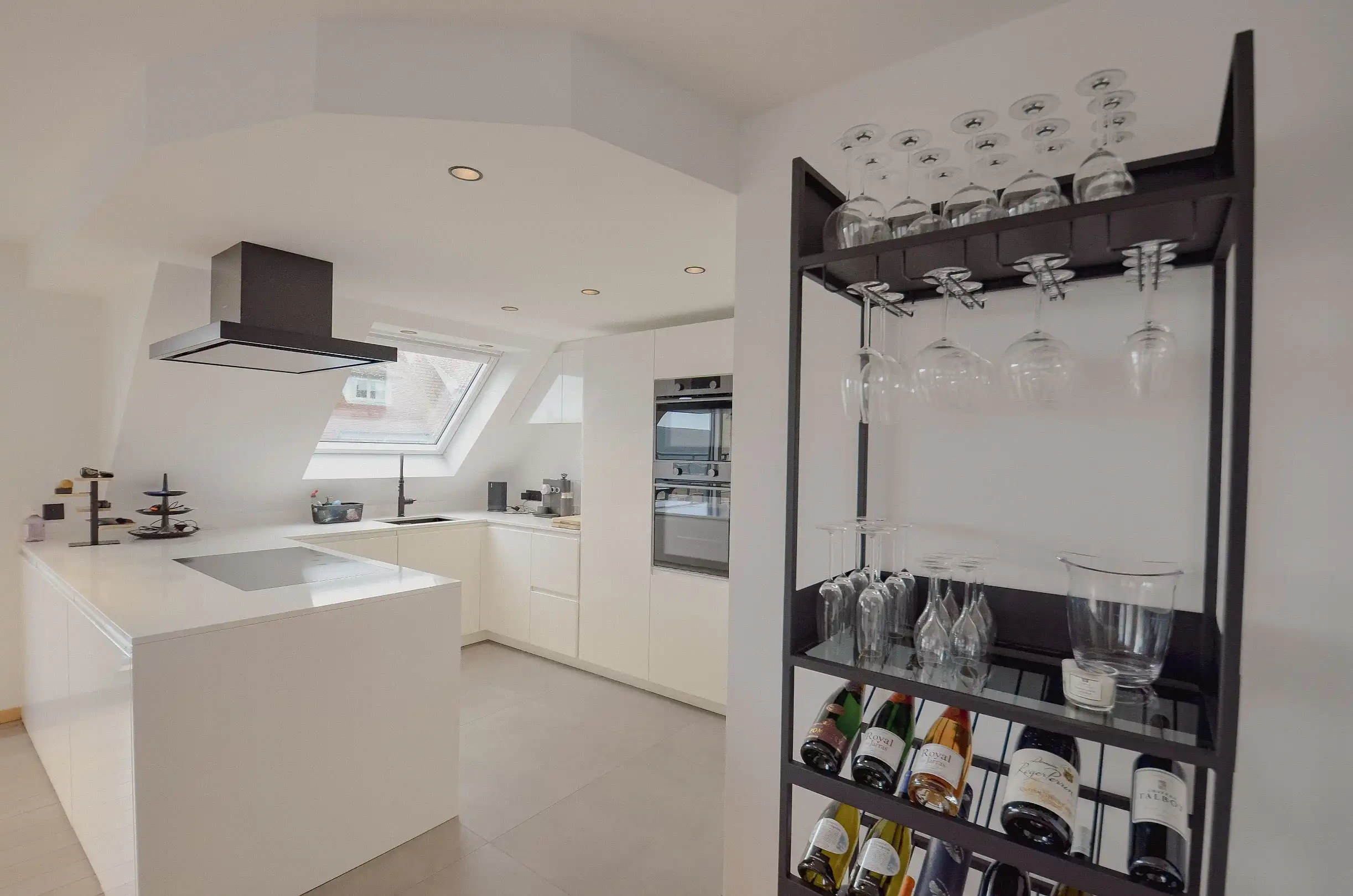 Uniek duplexappartement/penthouse met een weids uitzicht. foto 9