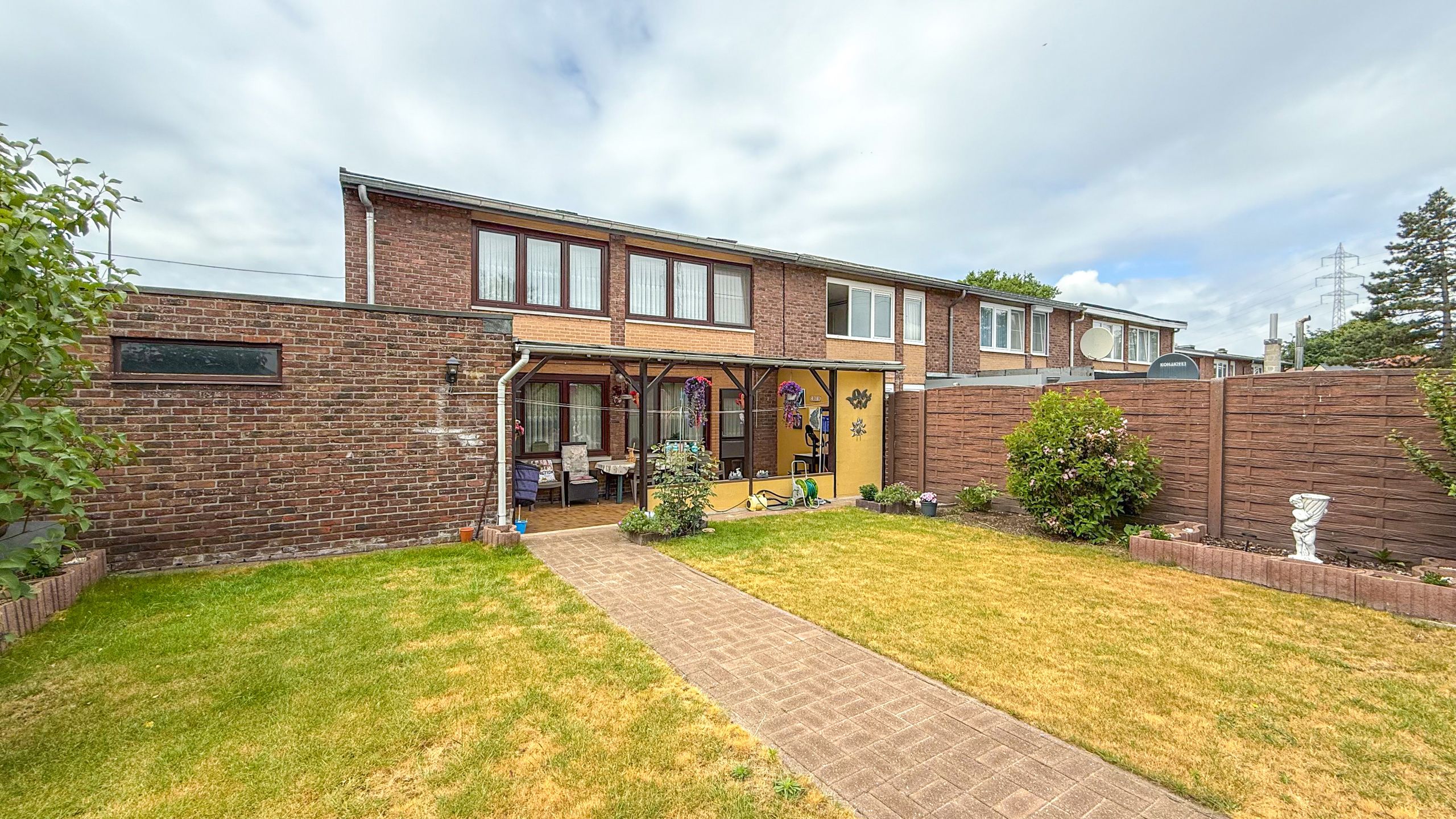 Instapklare woning met 4 slpk in Heusden-Zolder! foto 26