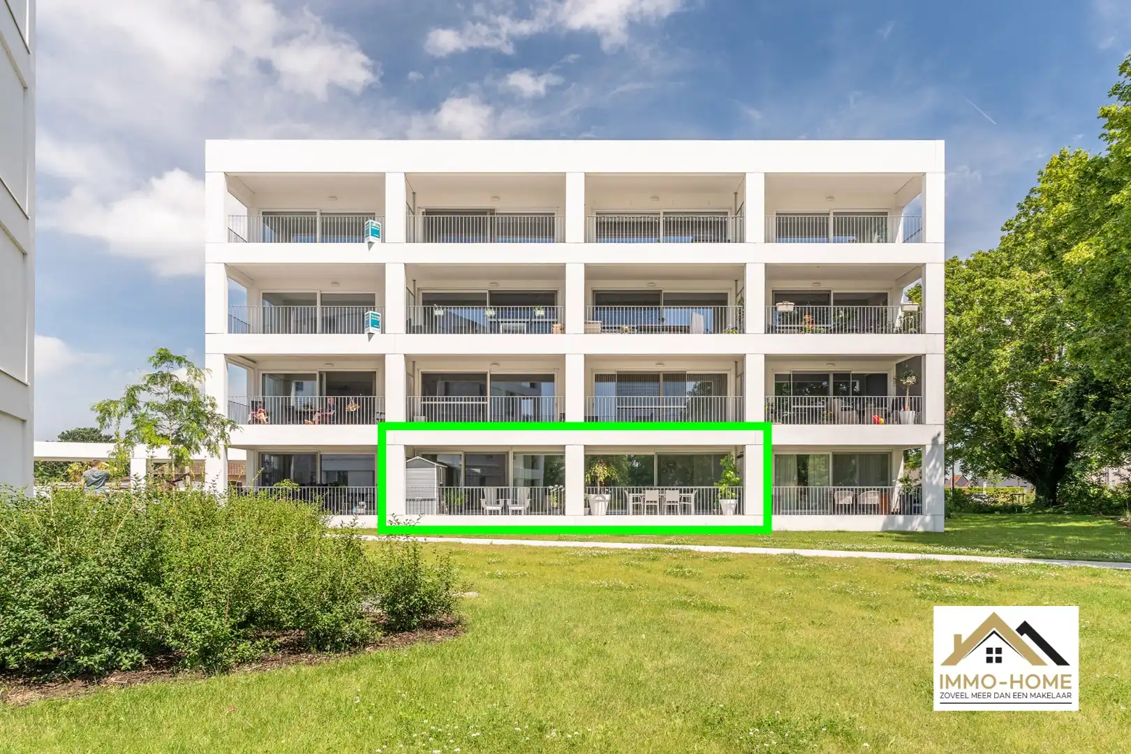 Prachtig gelijkvloersappartement met heel erg ruim terras!!  foto {{pictureIndex}}
