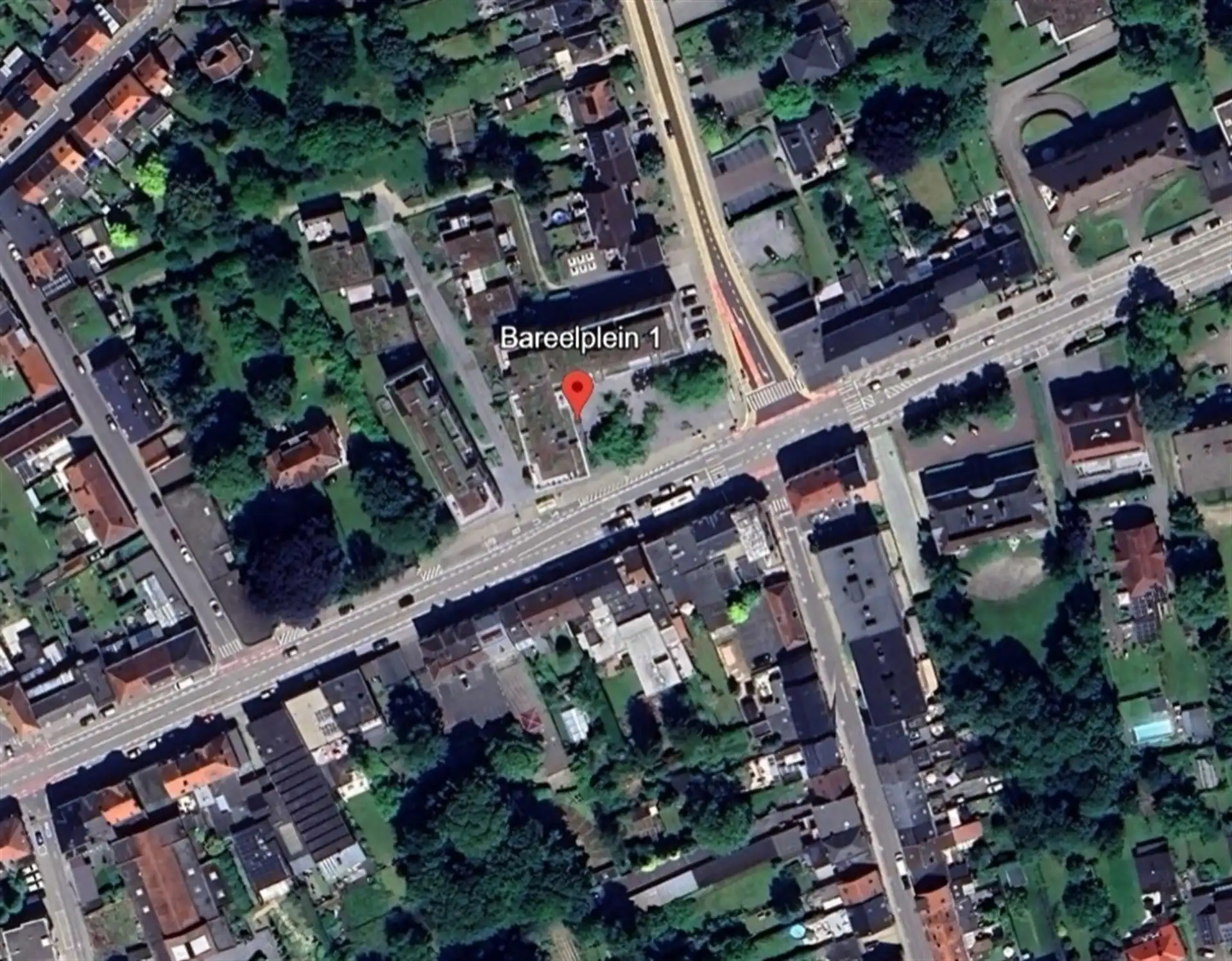 Parking - Binnenstaanplaats foto 4