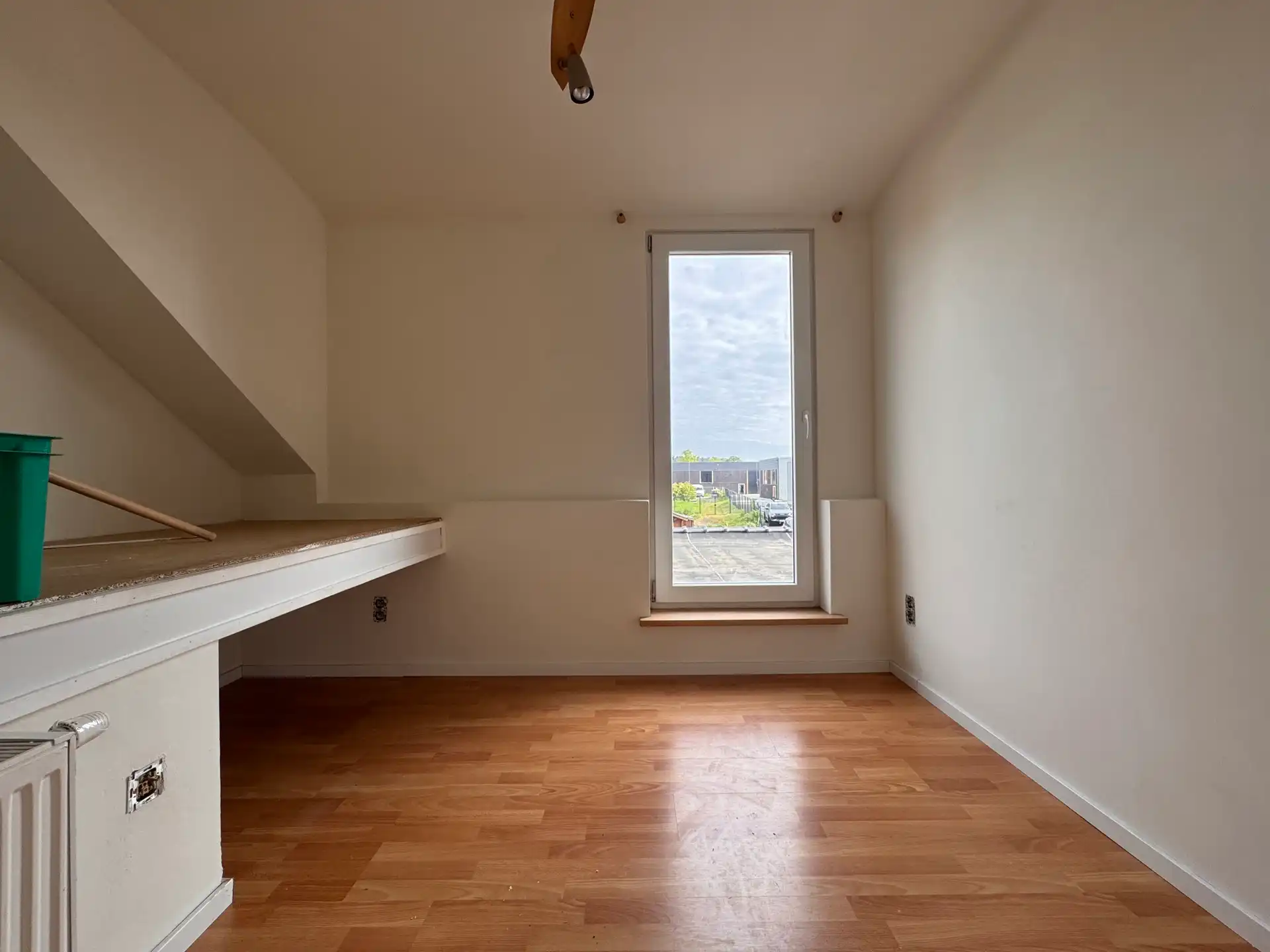 Woning met drie slaapkamers en tuin foto 12