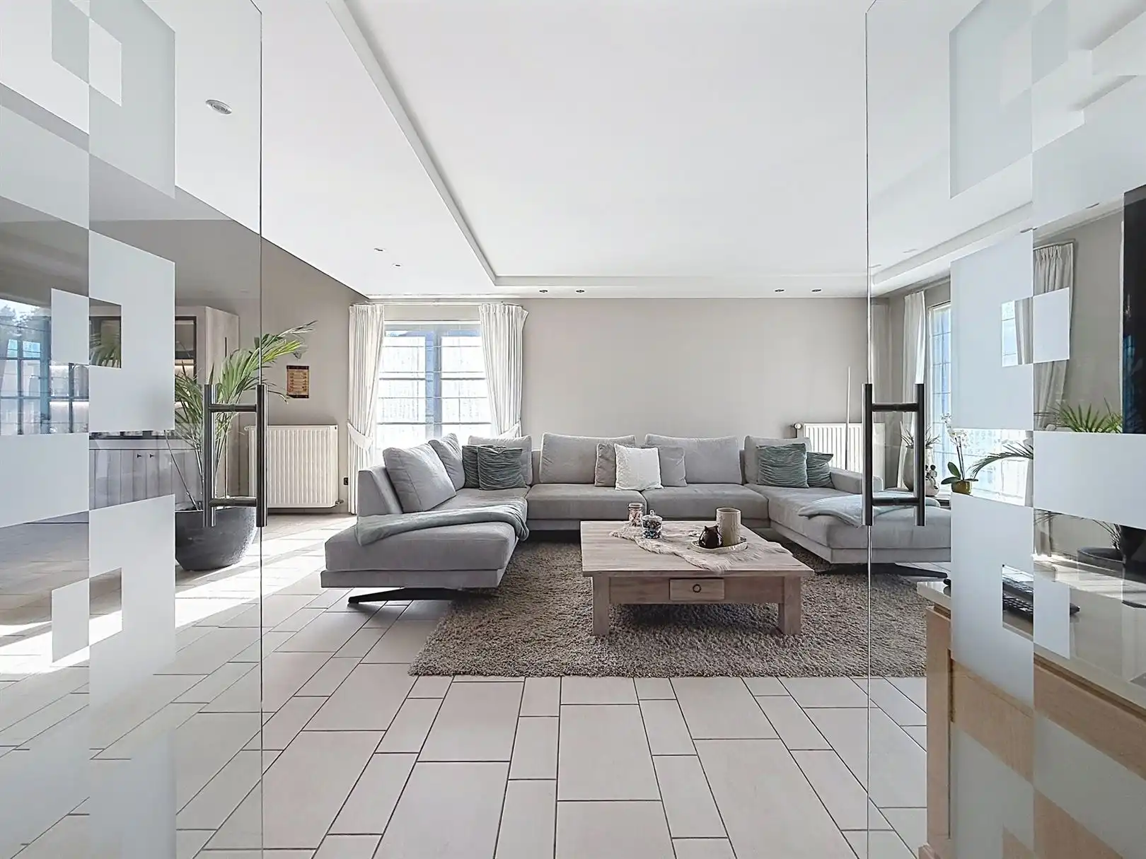 Zeer verzorgde villa, 4 slpks, tuin, opp 18a 48ca foto 9