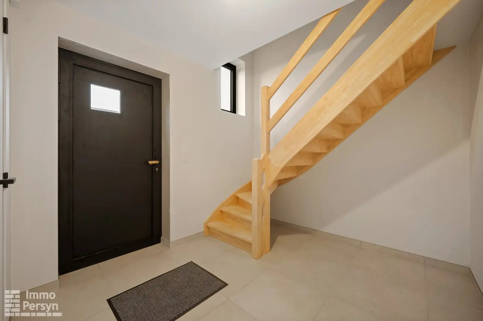 Moderne, energiezuinige gesloten nieuwbouwwoning foto 7