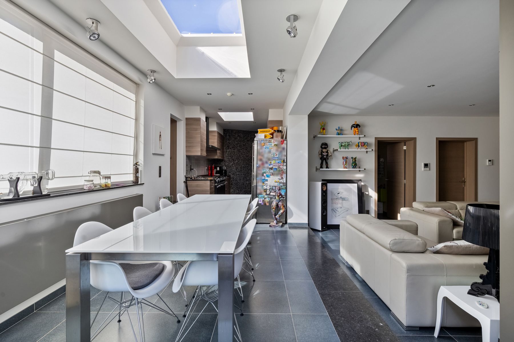 Exclusieve eigendom met loods, showroom en luxe voorzieningen in hartje Asse! foto 5