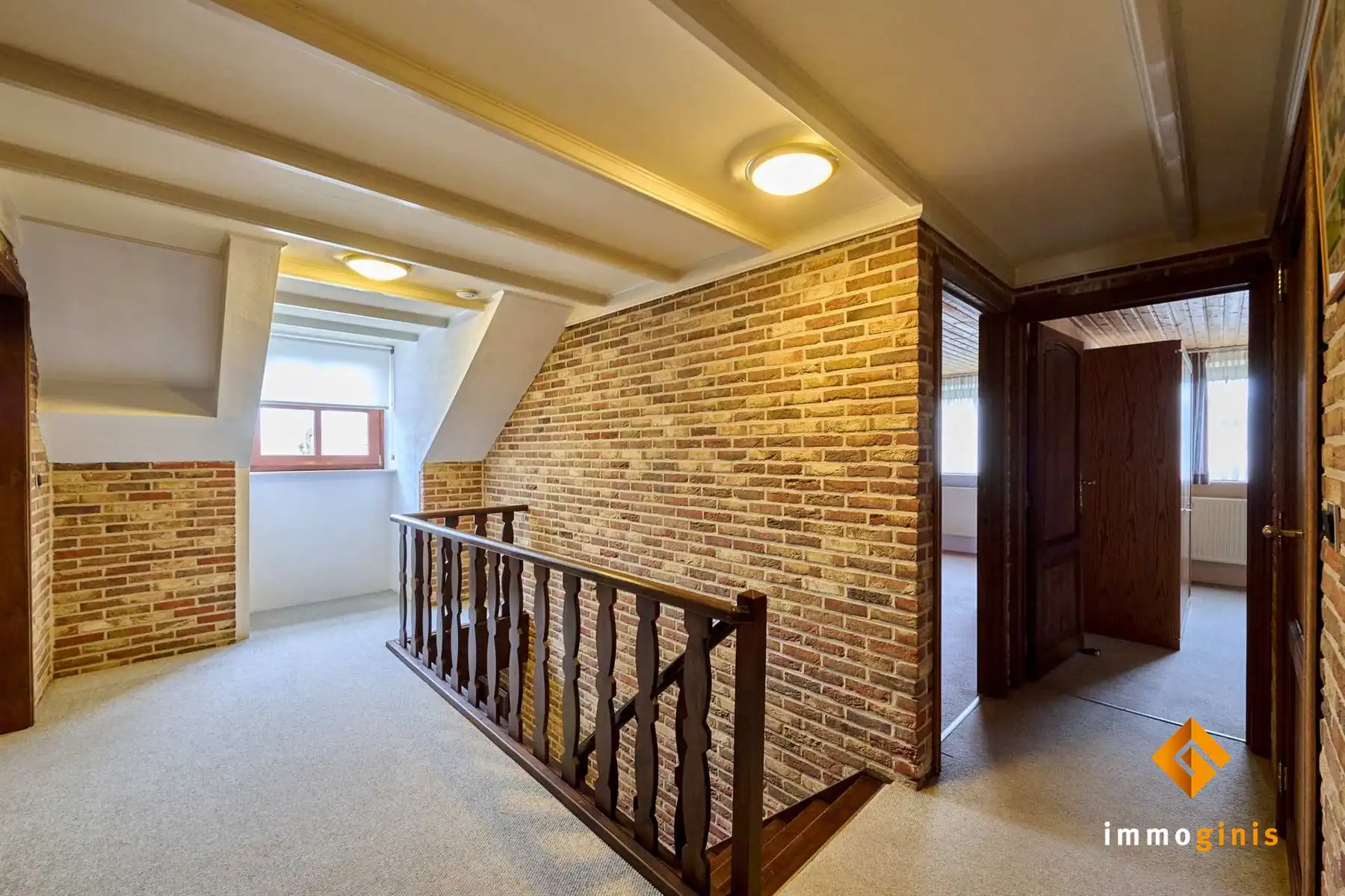 Verrassend ruime woning met 5 slaapkamers en een vrijstaand bijgebouw van 95 m²! foto 17