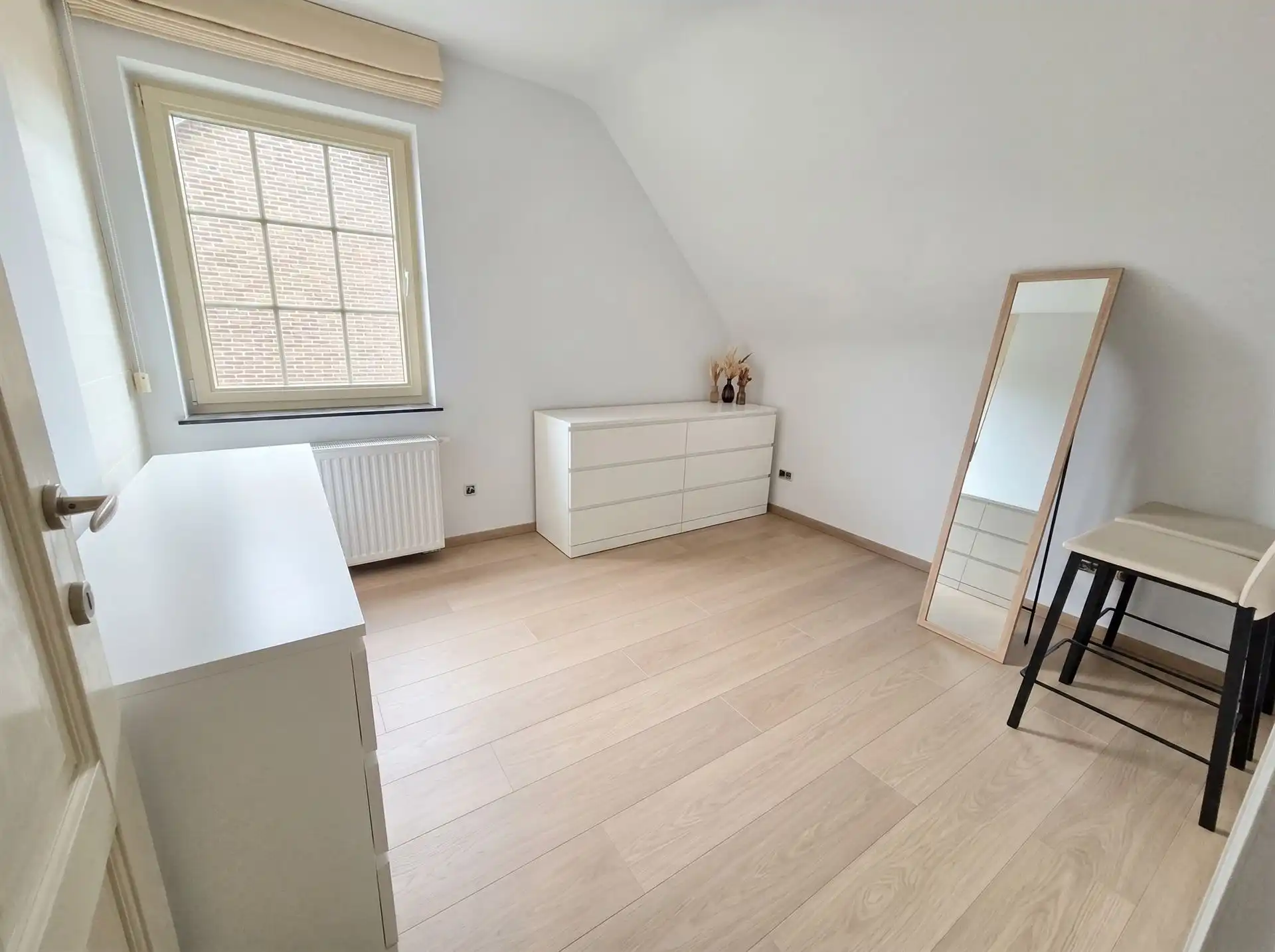 Rustig gelegen pastorijwoning met prachtige tuin in Booischot foto 15