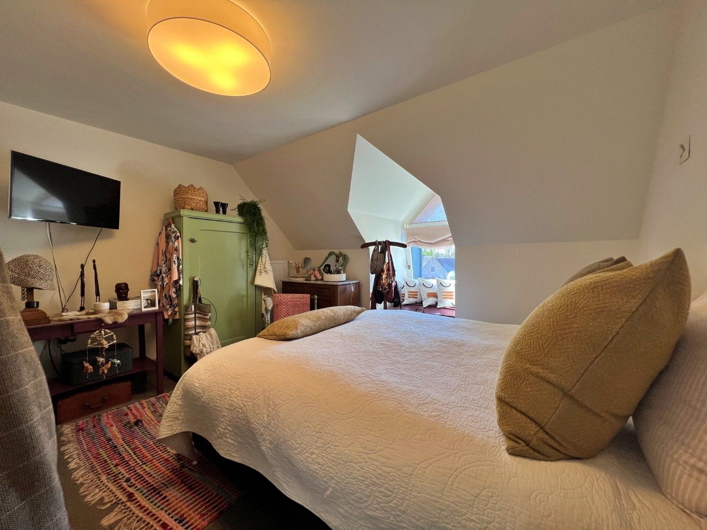 Ruim en lichtrijk 2 slaapkamer appartement te Belzele met garage foto 14