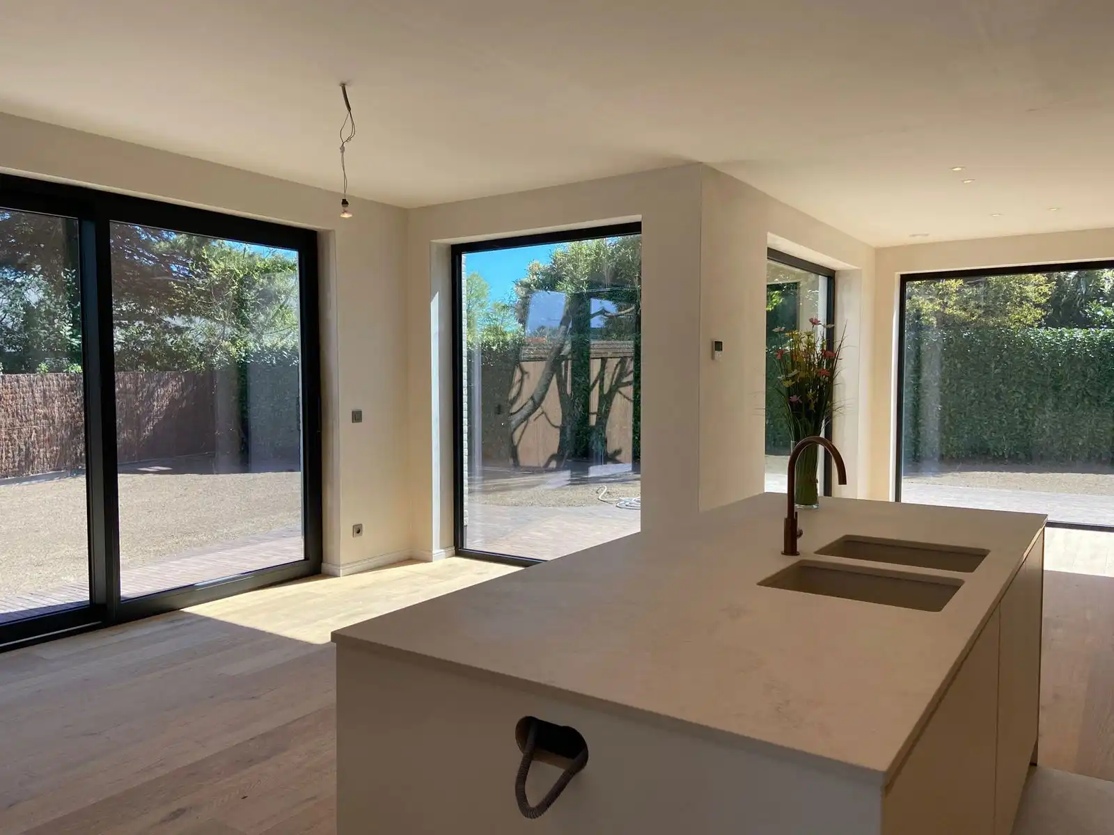 Luxe nieuwbouwvilla! foto 6