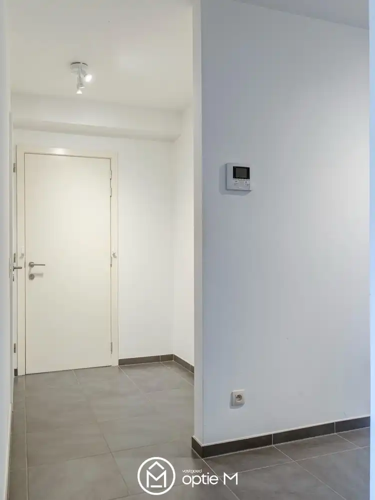 Ruim appartement in Bilzen-Hoeselt met parkeerplaats foto 2
