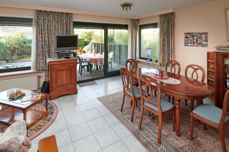 APPARTEMENT MET TWEE SLAAPKAMERS EN RUIM ZONNETERRAS foto {{pictureIndex}}