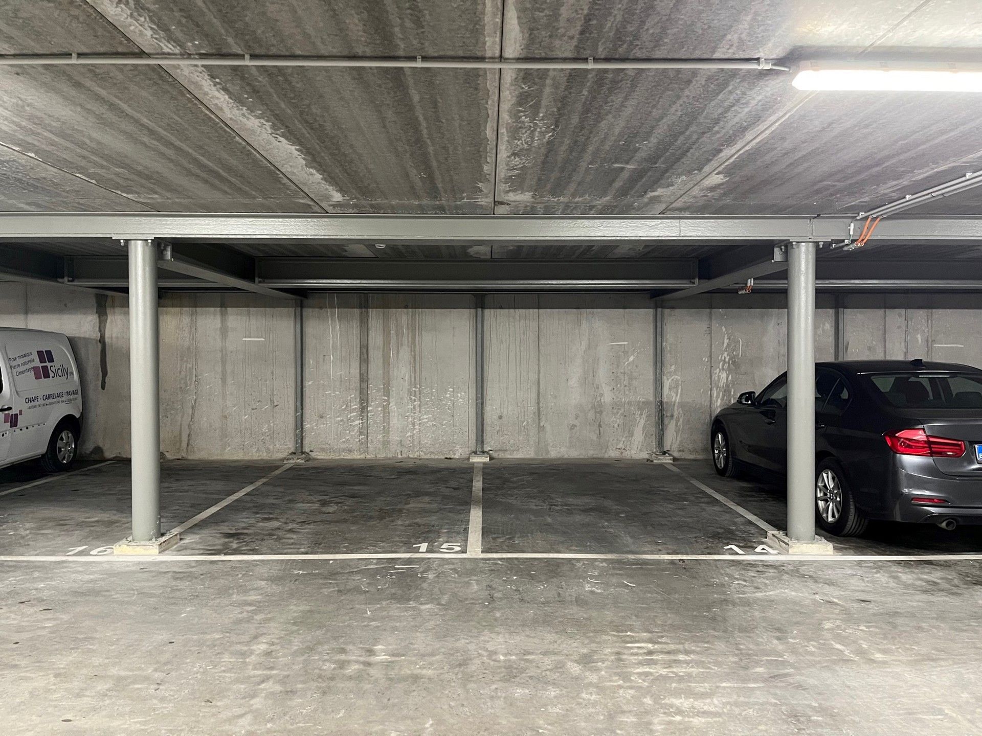 ONDERGRONDSE NIEUWBOUW-PARKEERPLAATSEN NABIJ DE RING foto 3