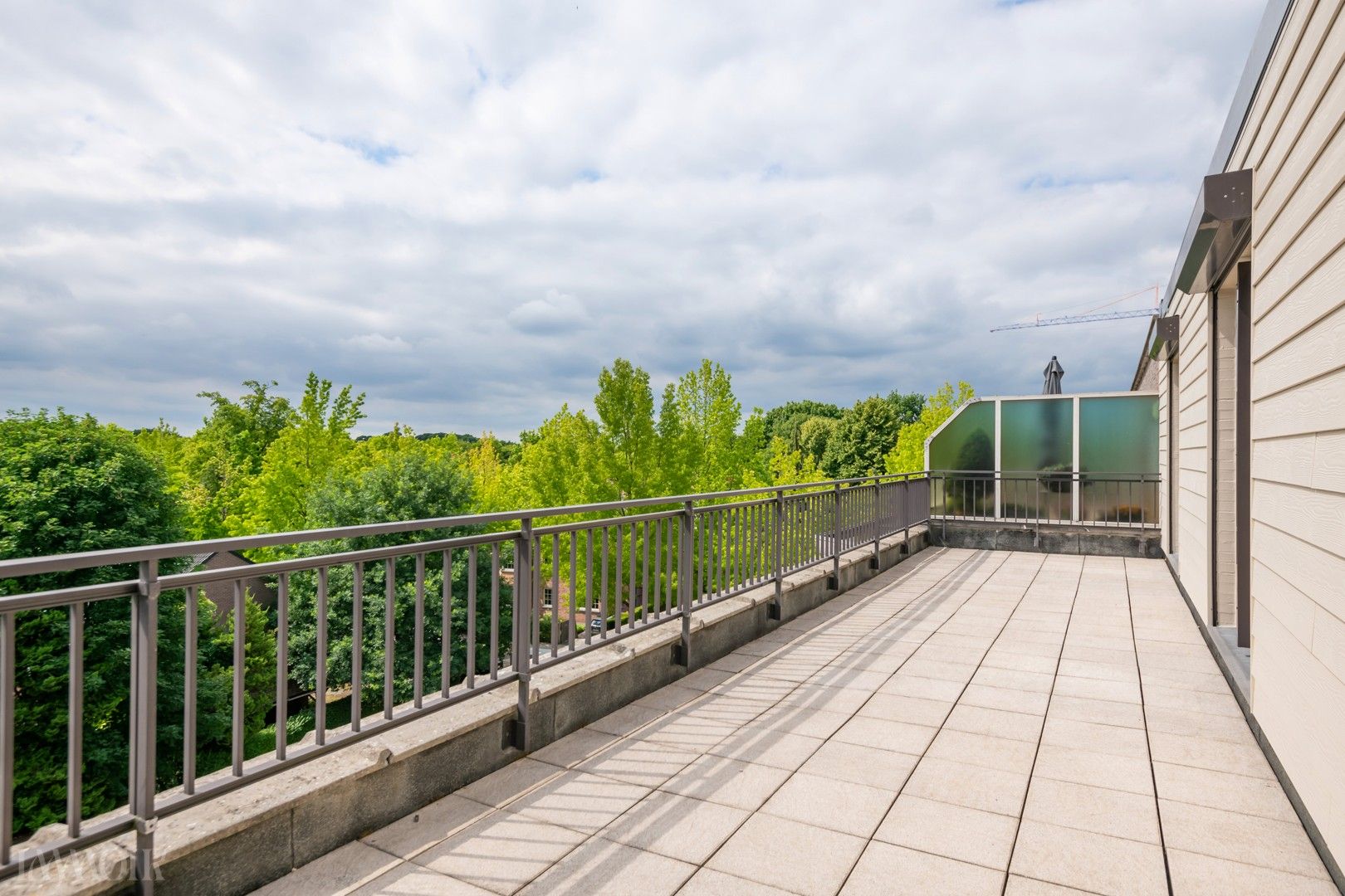 Penthouse met panoramische terrassen in het hartje van Brasschaat foto 18