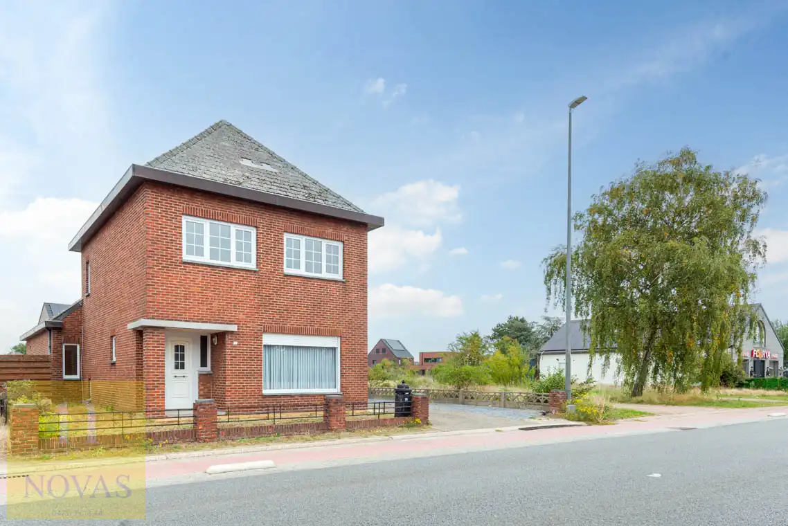 Hoofdfoto van de publicatie: Woning met 3 slaapkamers en behoorlijke tuin