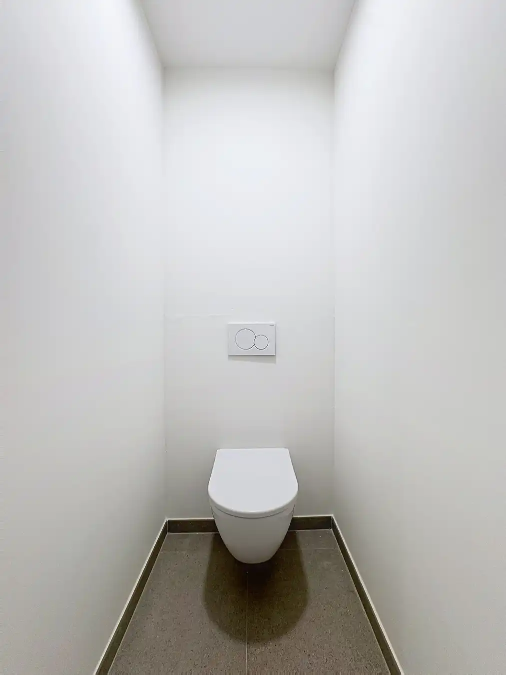 Exclusief gerenoveerd en energiezuinig app.  met 2 slpks, 2 badks én ZUIDger. terras! foto 13