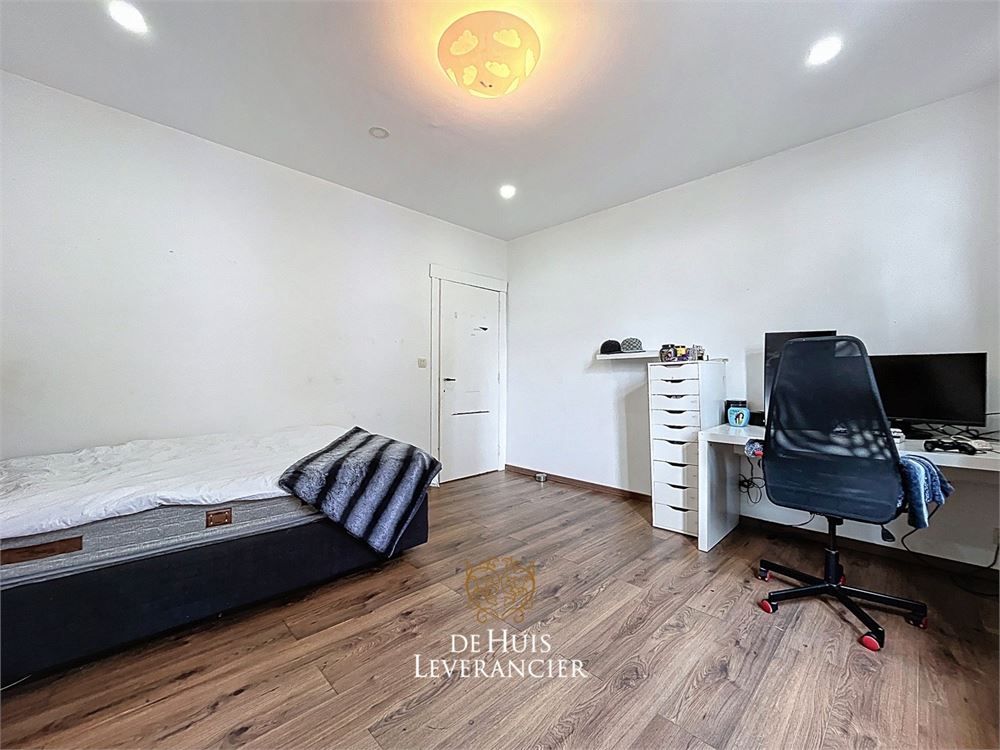 Instapklare woning met drie slaapkamers en twee badkamers foto 12