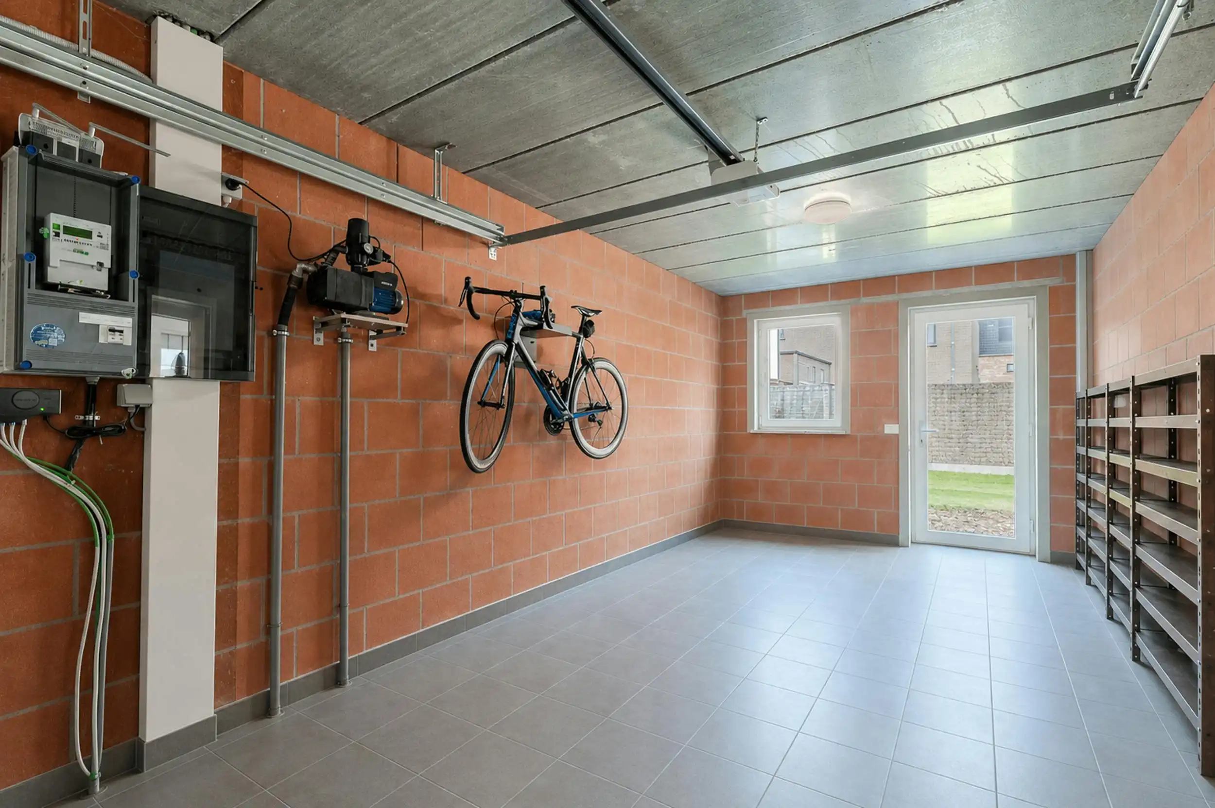 Recente woning (2019) met 3 slaapkamers en zongerichte tuin! foto 18